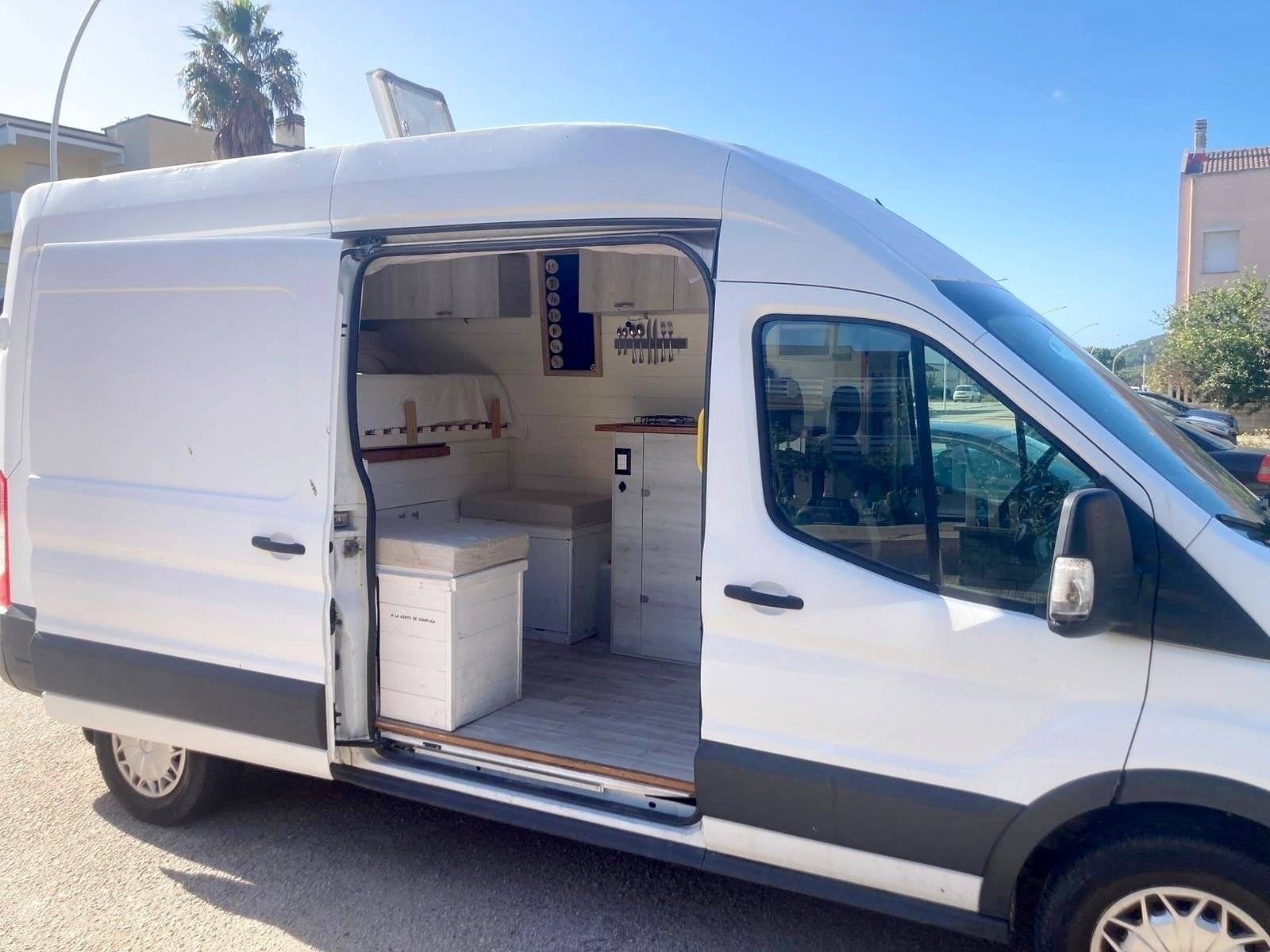 Ford Transit 2,2 l 155 ch