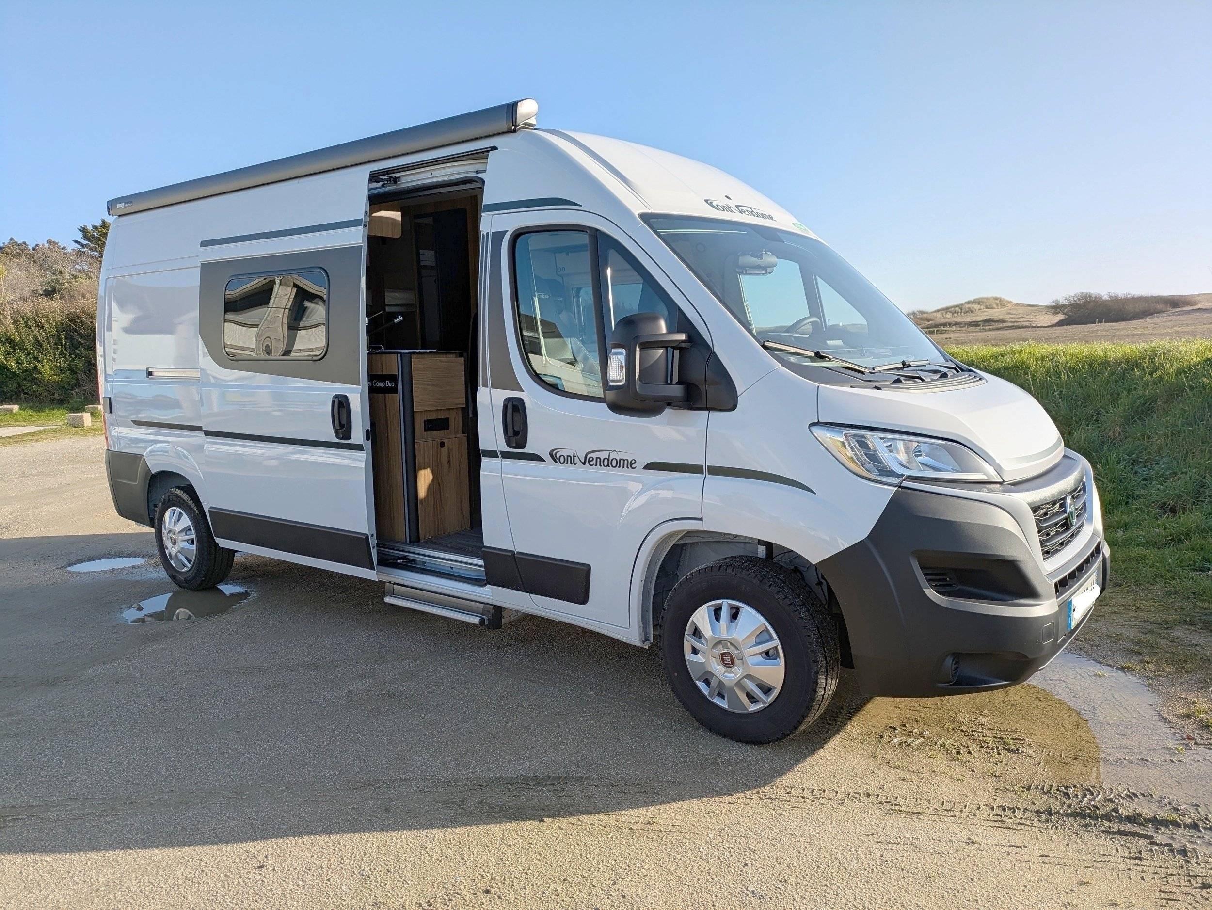 Font Vendôme Leader Camp