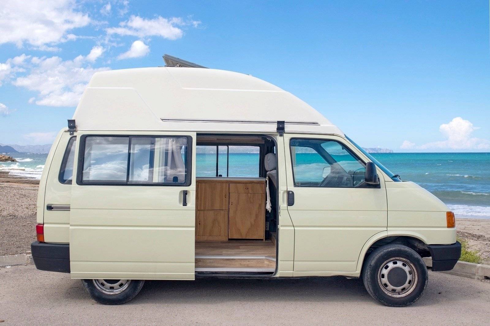 Volkswagen california