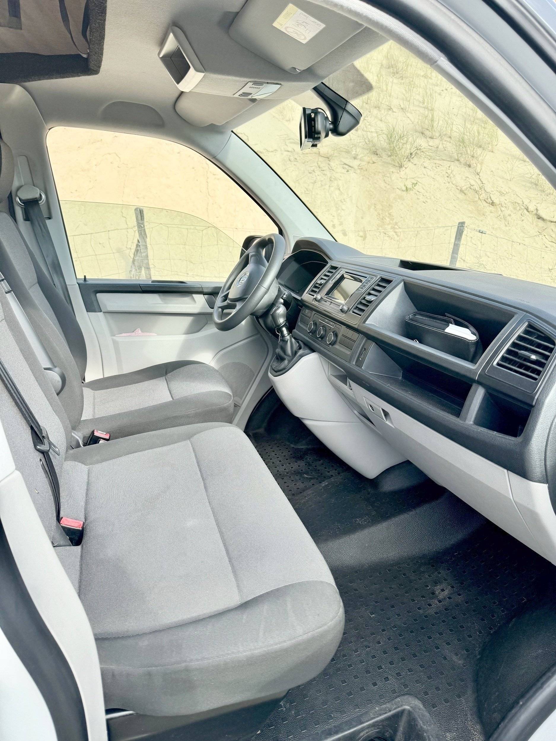 Fahrerbereich Volkswagen Volkswagen T6 - Yescapa