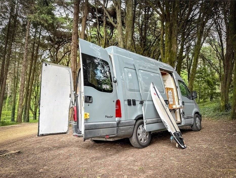 SIRIGAITA_Van Life Renault Master