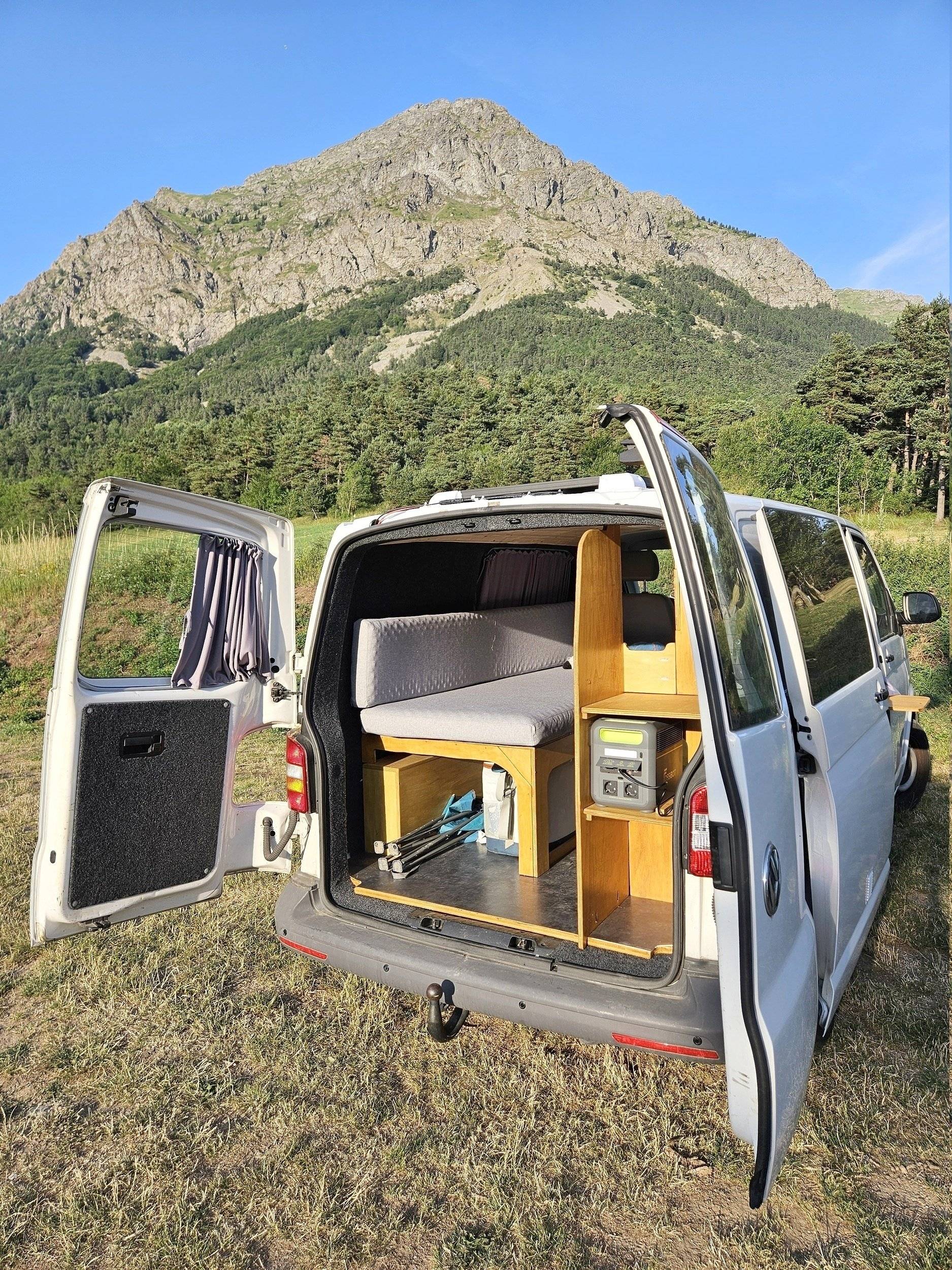 Volkswagen T5 