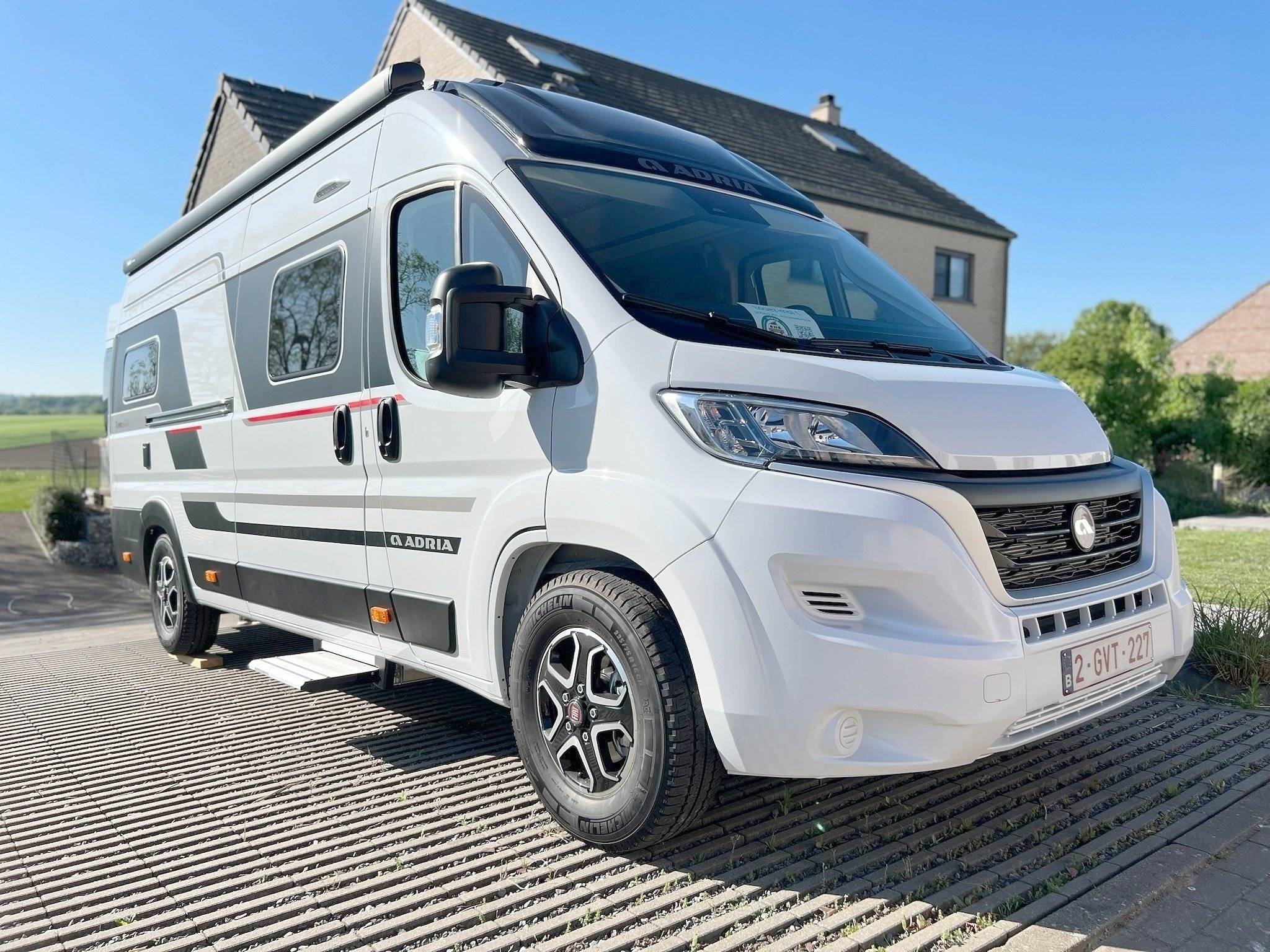 Adria Adria twin 640 sport SGX