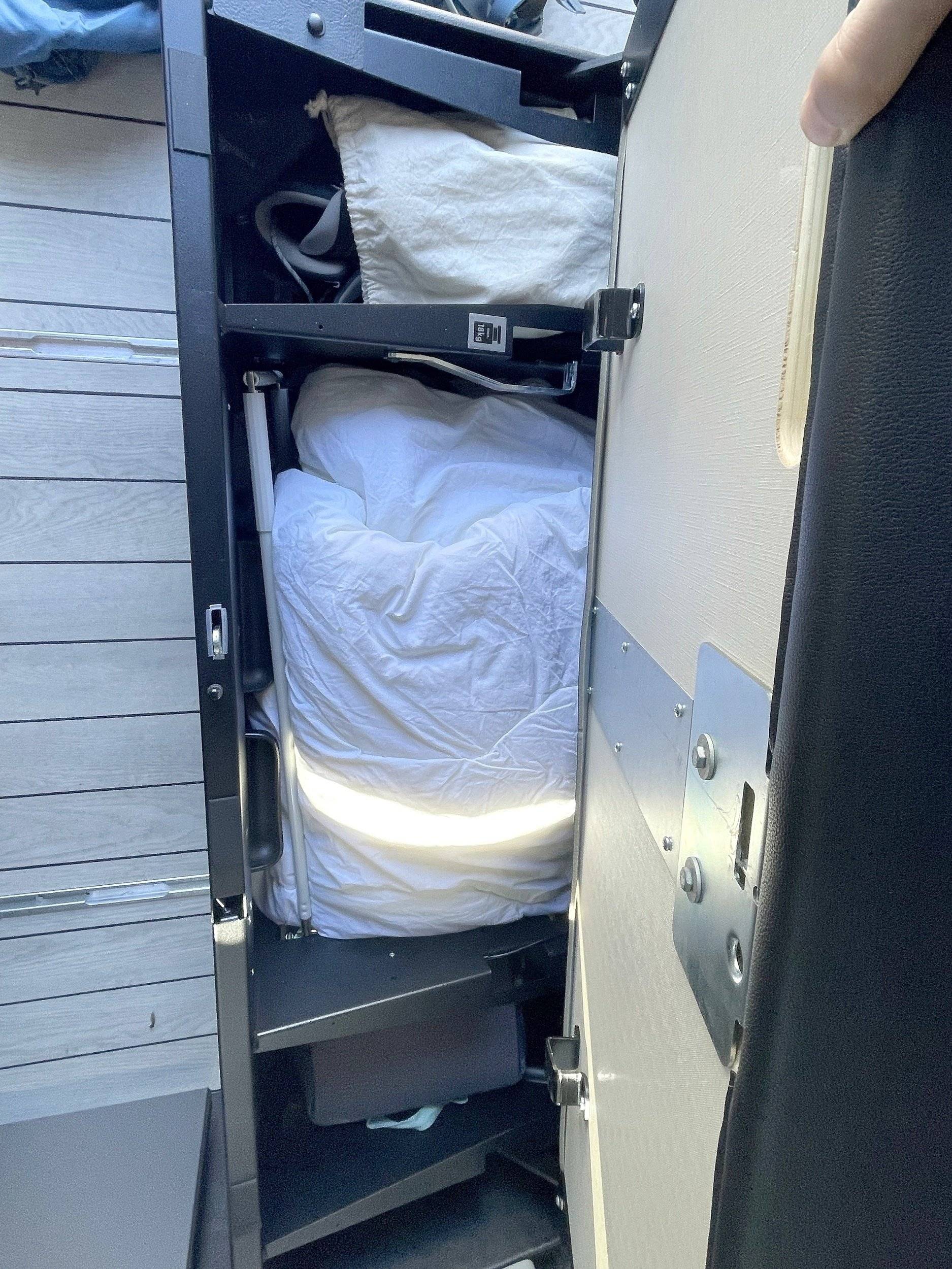 Westfalia Transit Custom Nugget 320 L1H1 Camper