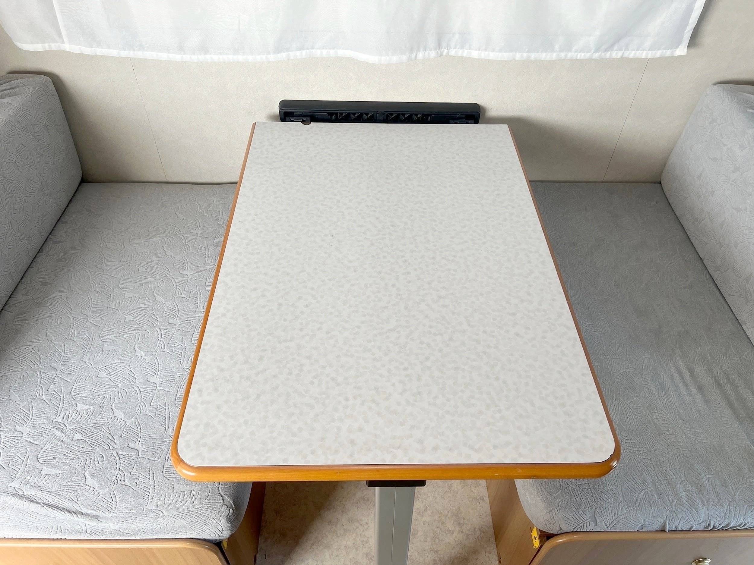 Essecke Ford Transit 2,5 l TDCi 140 ch. - Yescapa