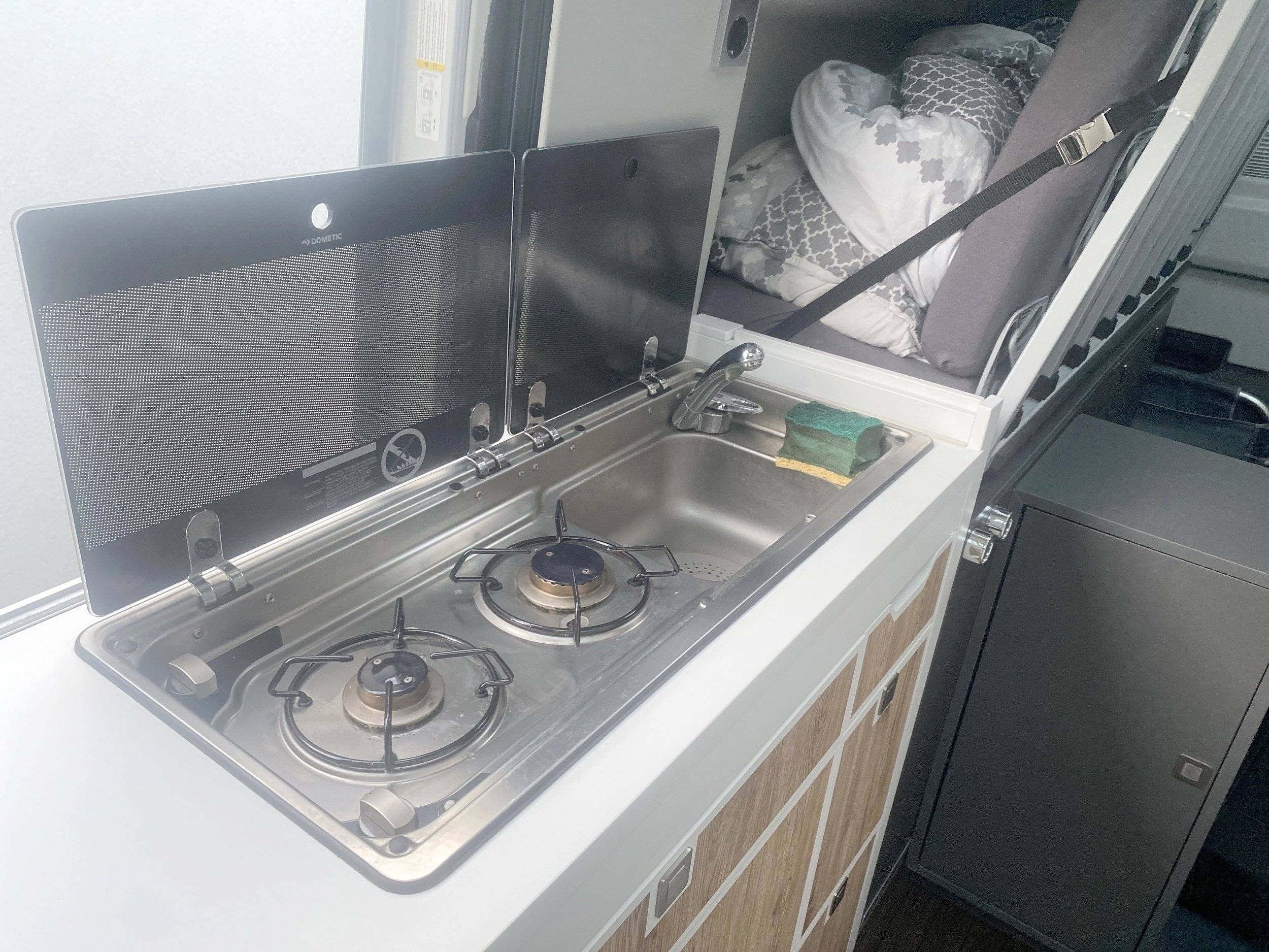 Cozinha Volkswagen Gran California - Yescapa