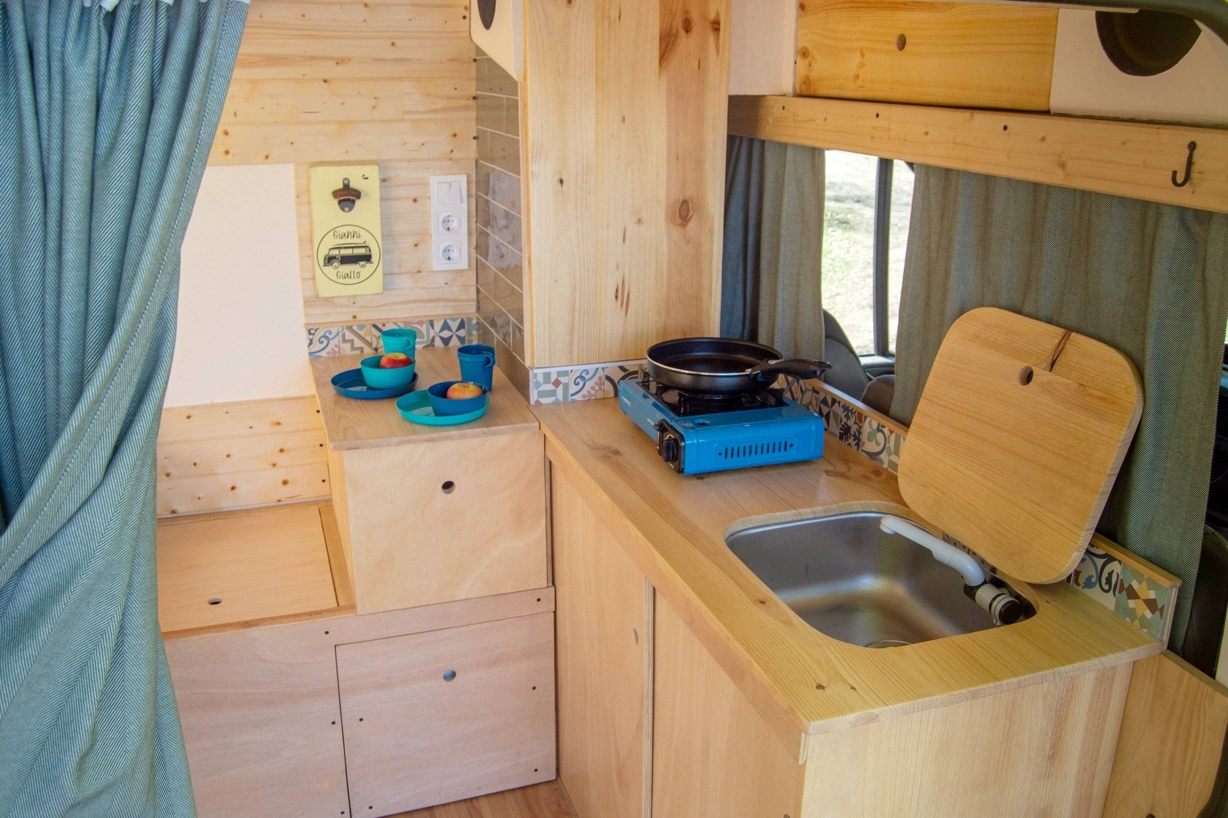 Cozinha Ford FORD TRANSIT - Yescapa
