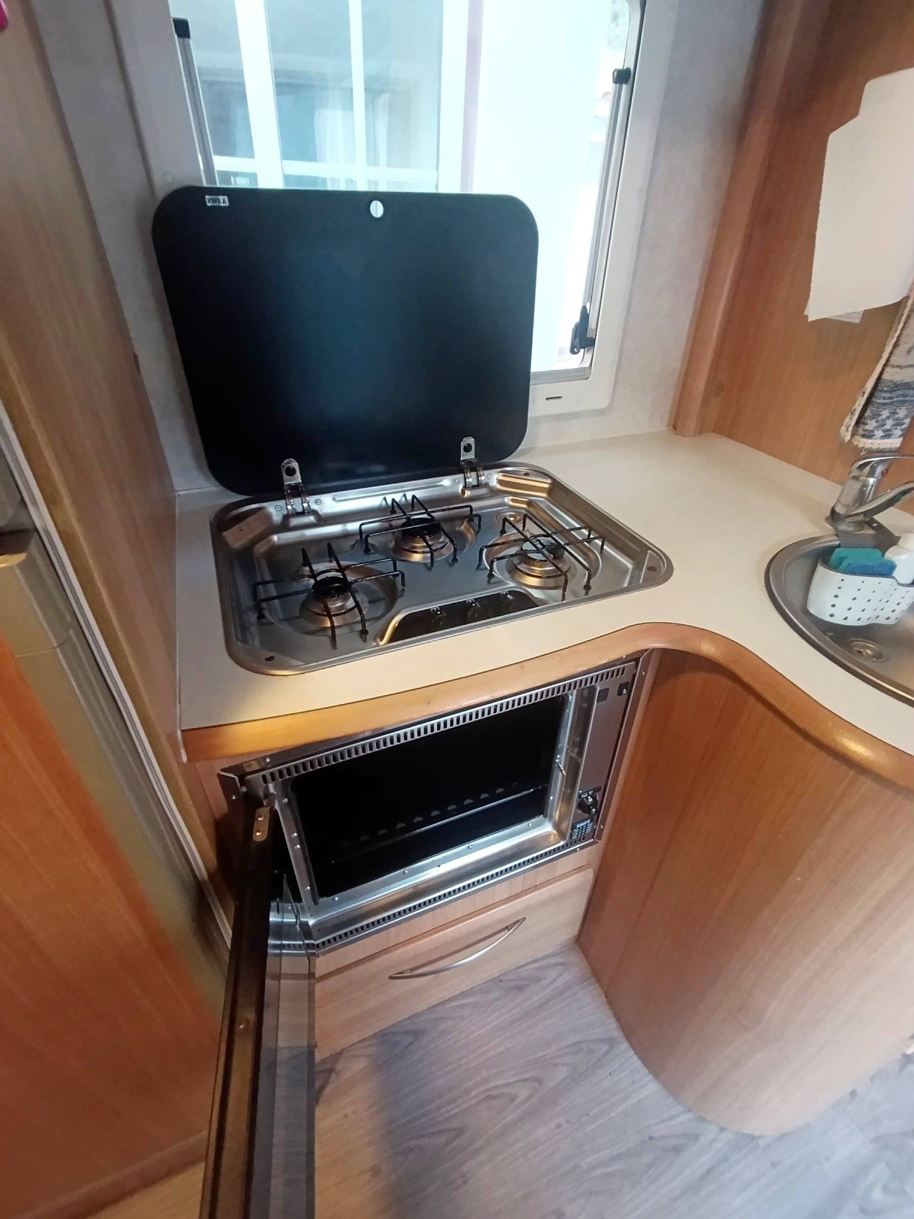 Rimor Superbrig 687TC