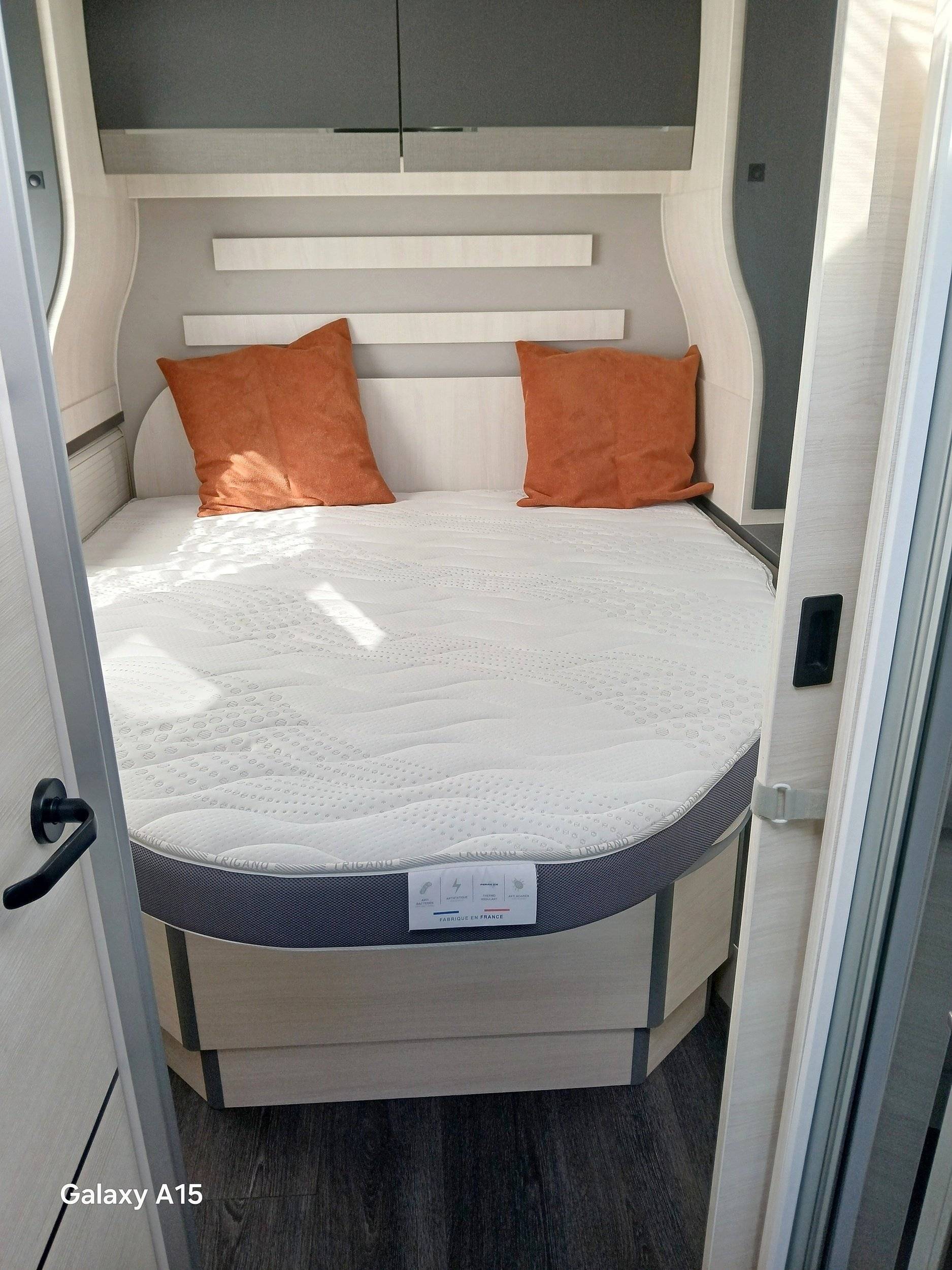 Berth Ford - Yescapa