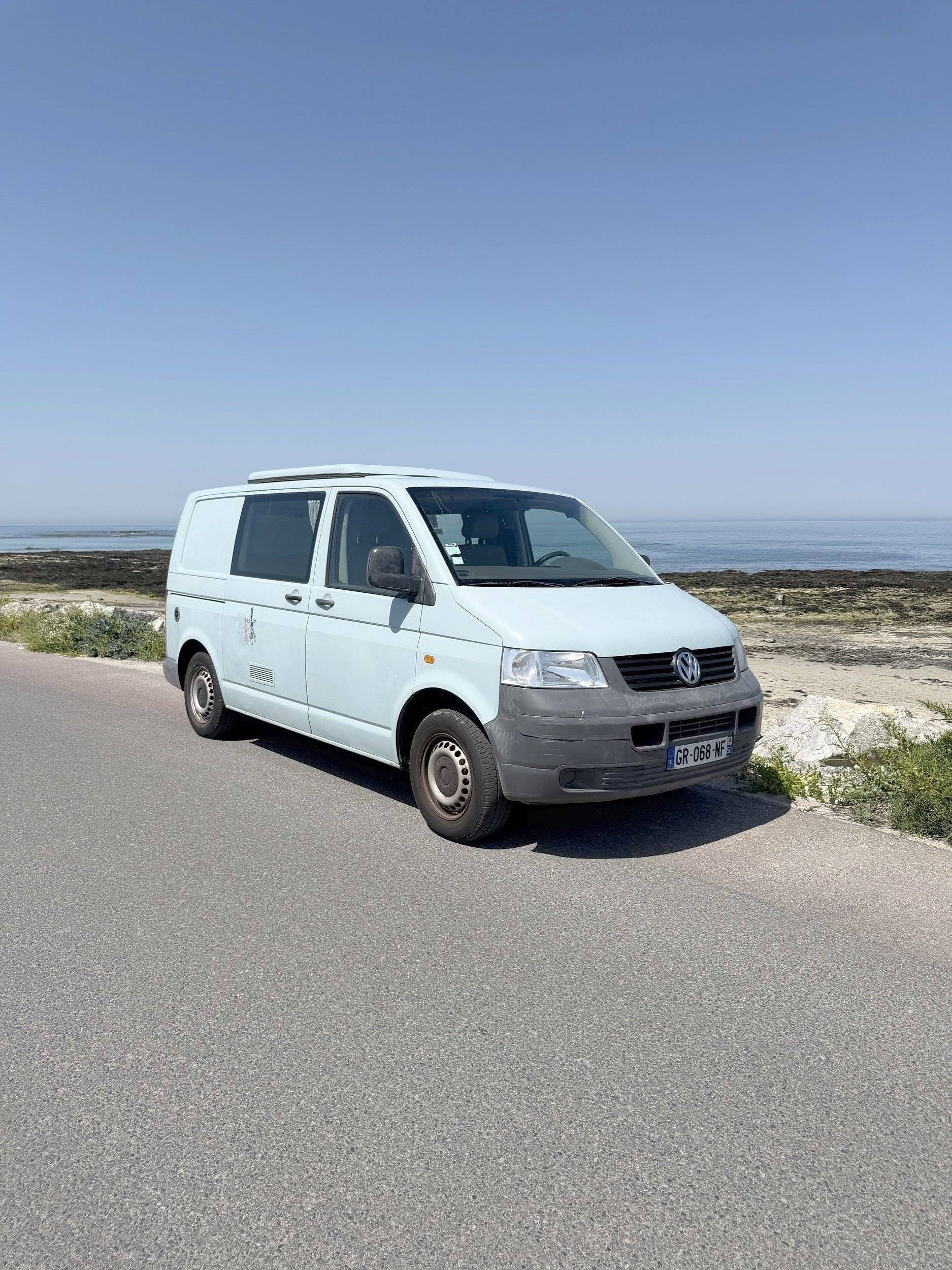 Vista del vehicle angle davanter  - Yescapa