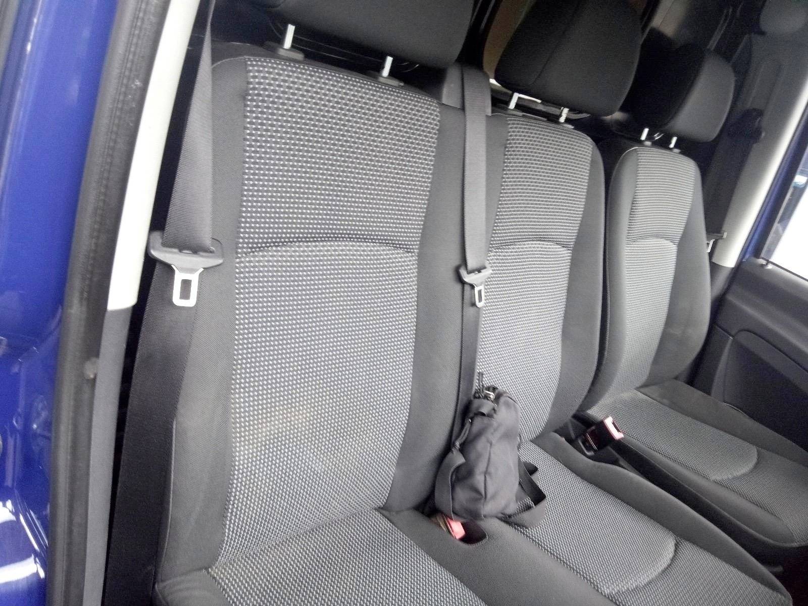 3 C Cartier/Brisebras Mercedes vito