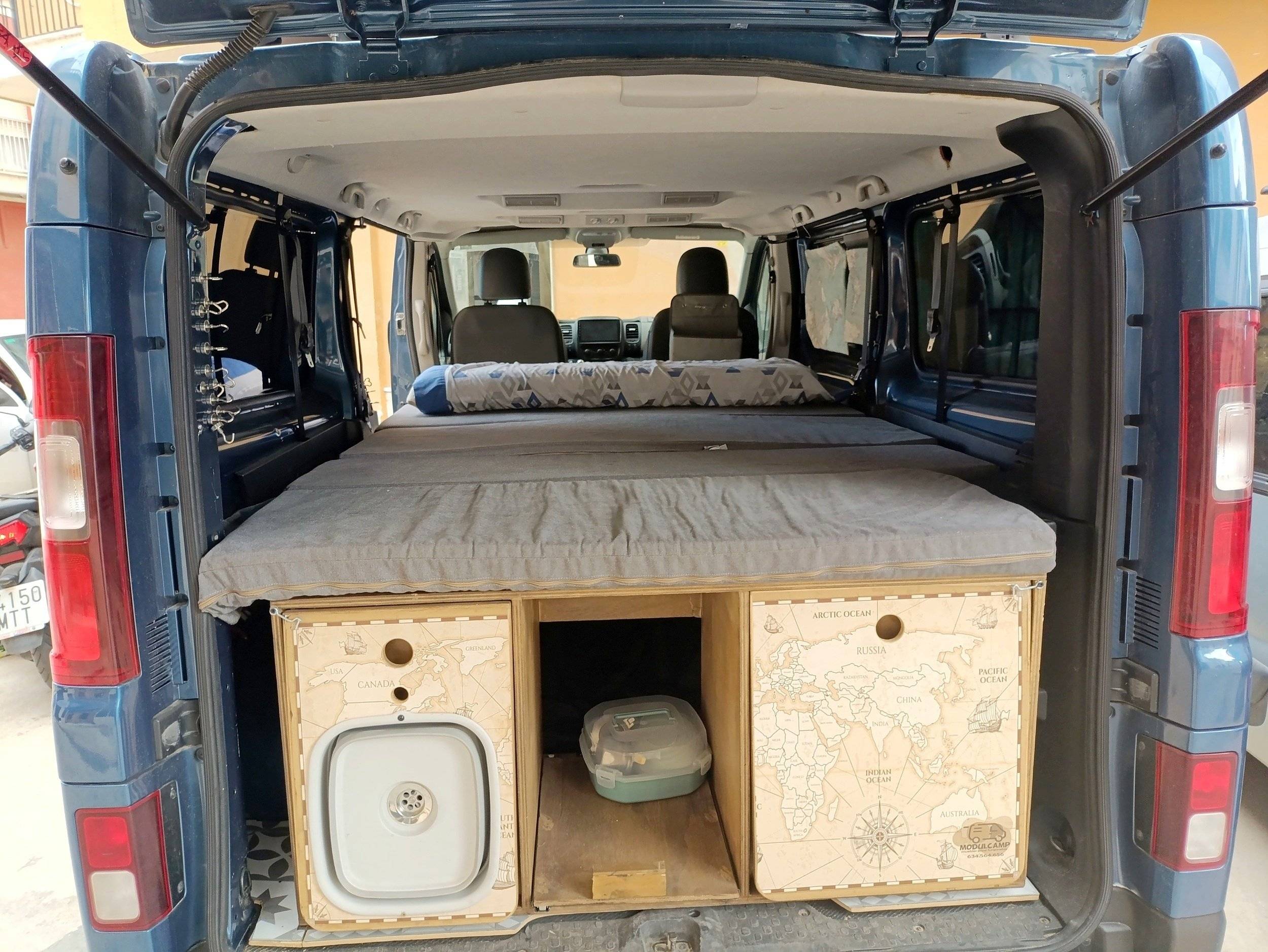 Berth Renault - Yescapa