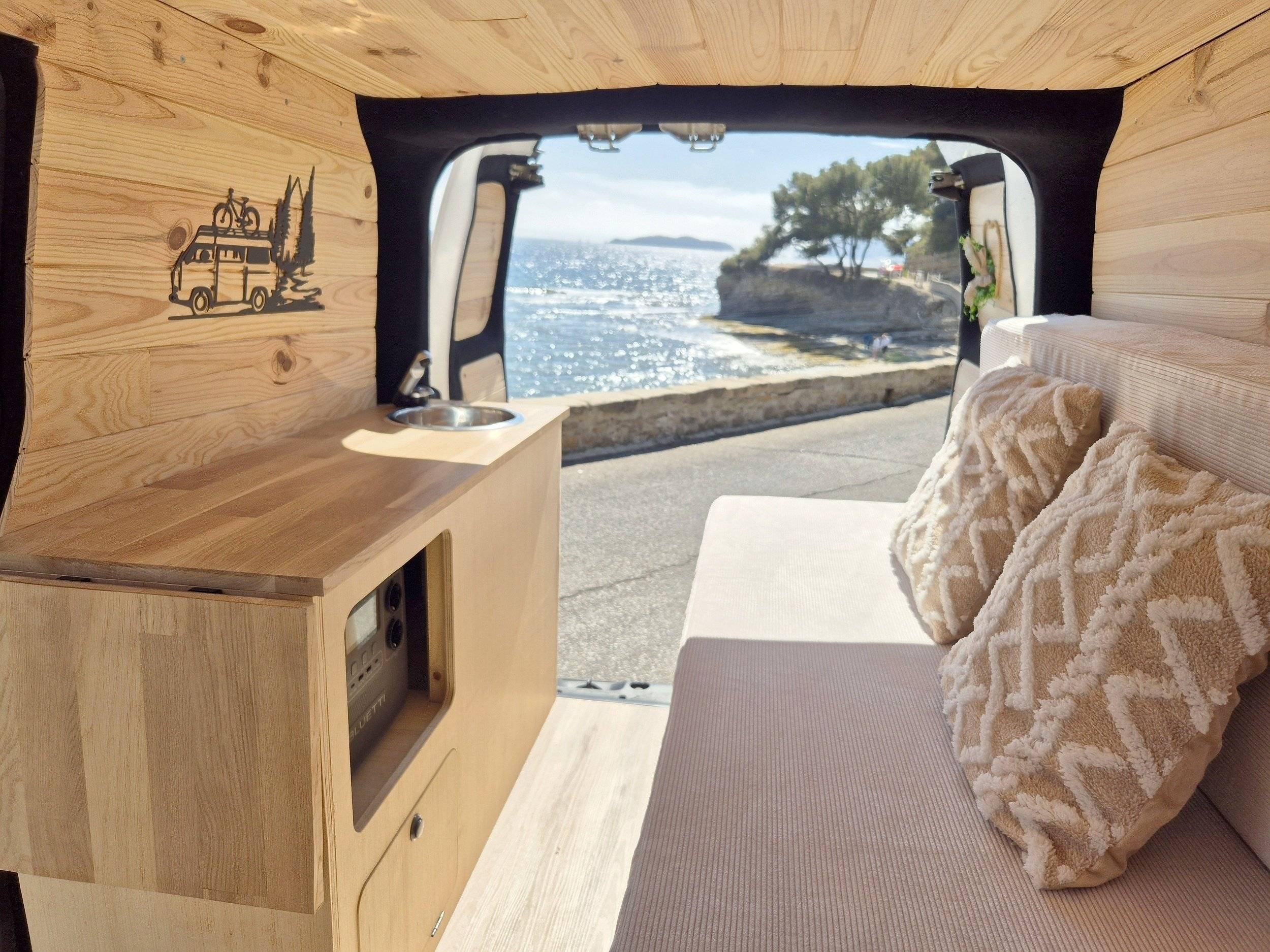 Coin repas Nissan - Yescapa