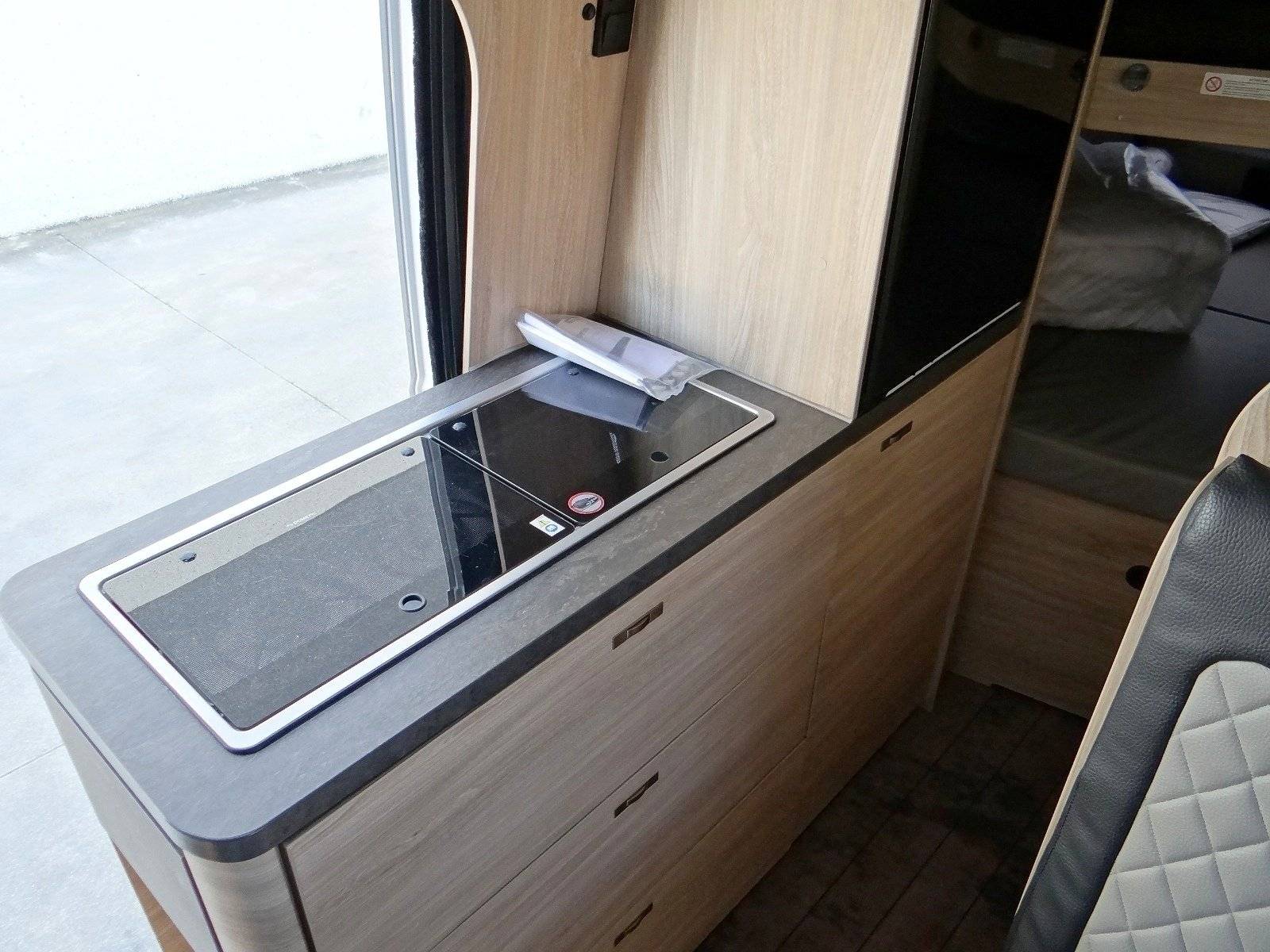 Kitchenette Fiat Ducato 2,2 l 115 ch - Yescapa