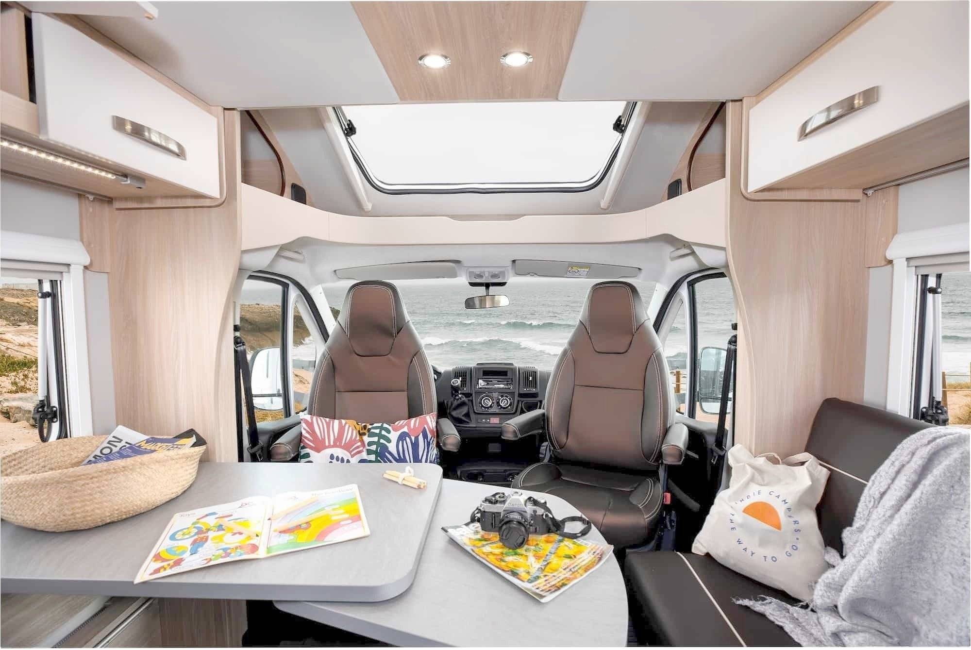 Outro Eu Comfort Standard 5 Manual Base Eu Comfort Standard 5 Manual Base - Yescapa