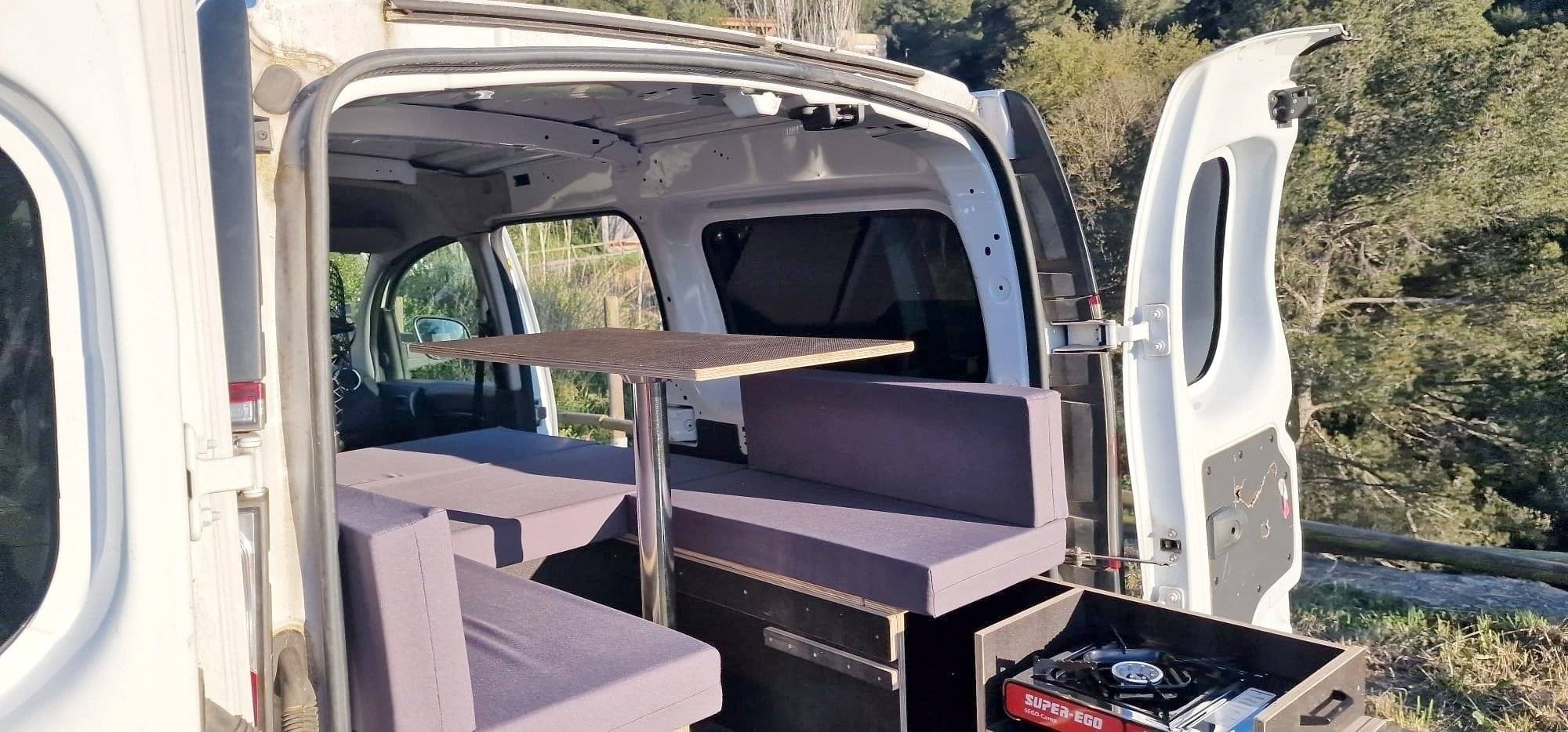 Coin cuisine Renault Renault Trafic II - Yescapa