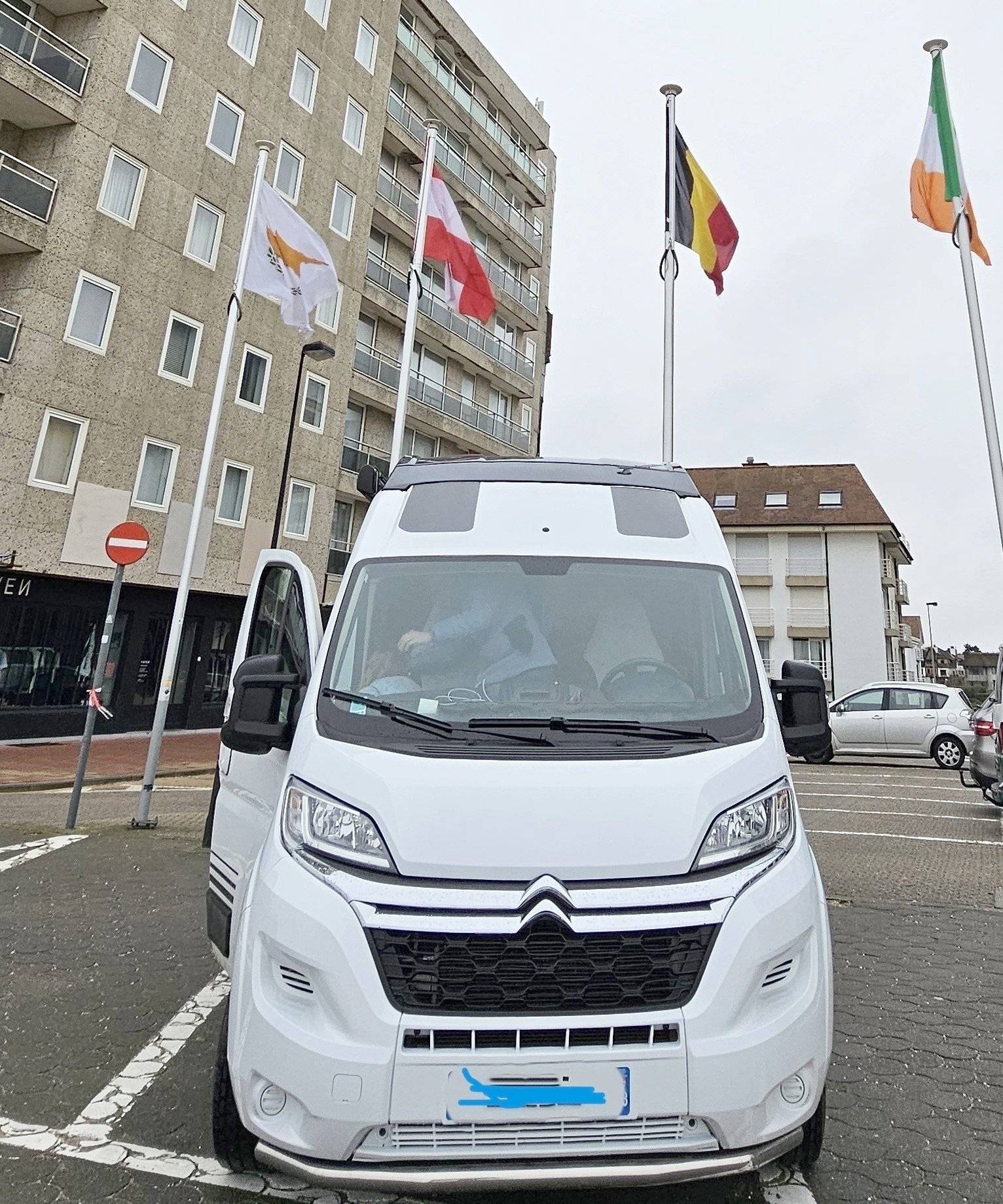 Bürstner Campeo Black Forest