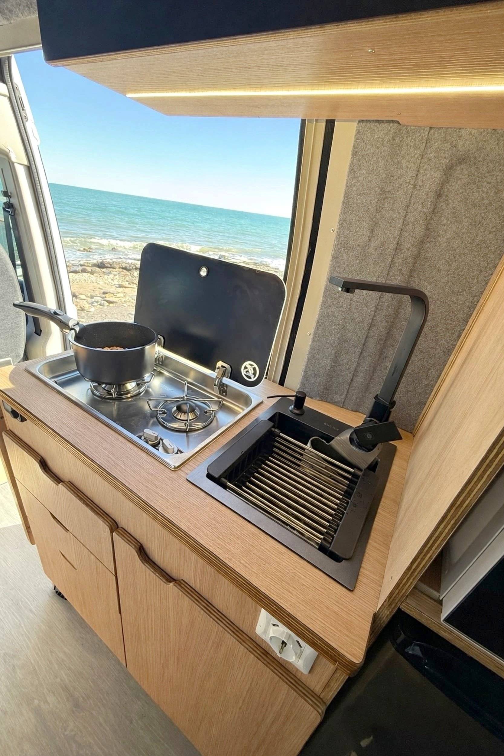 Coin cuisine Citroën Citroën jumper - Yescapa