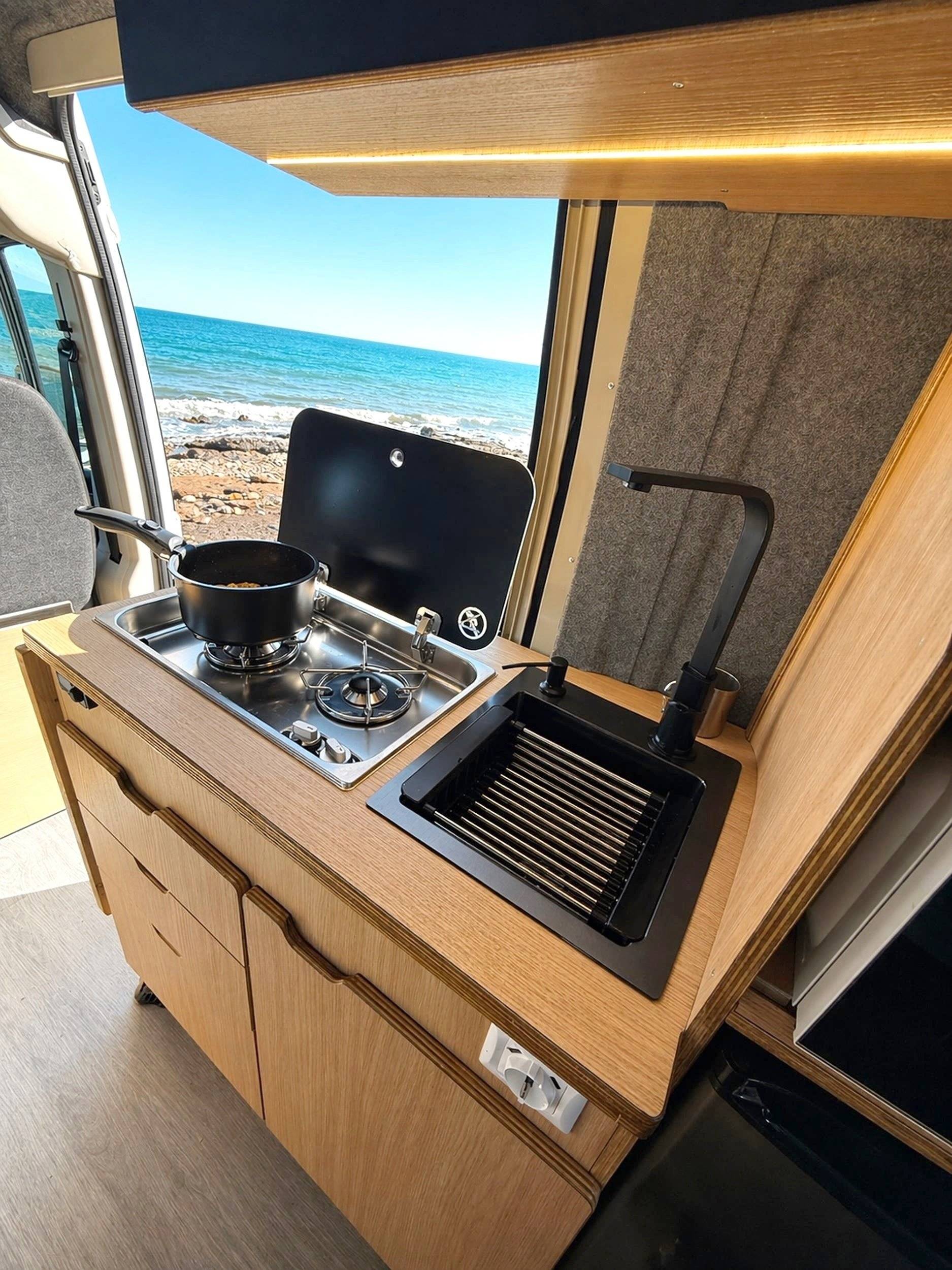 Kitchenette Citroën Citroën jumper - Yescapa