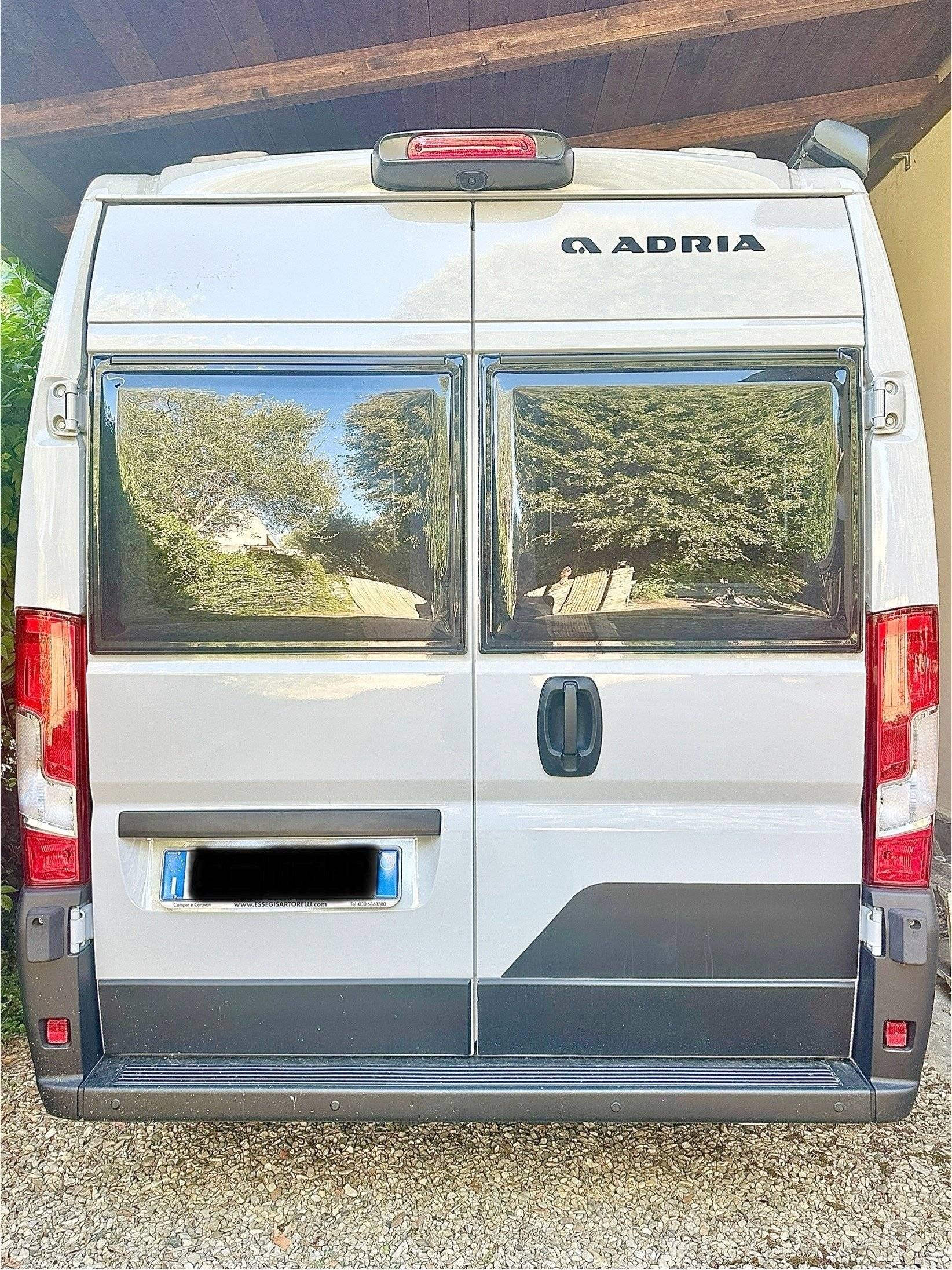 Adria Adria twin 640 sport SGX