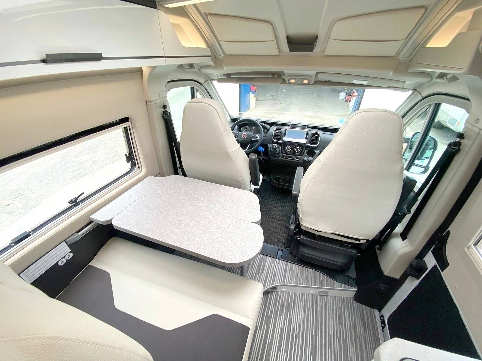 Mclouis MENFYS VAN 3 PRESTIGE 