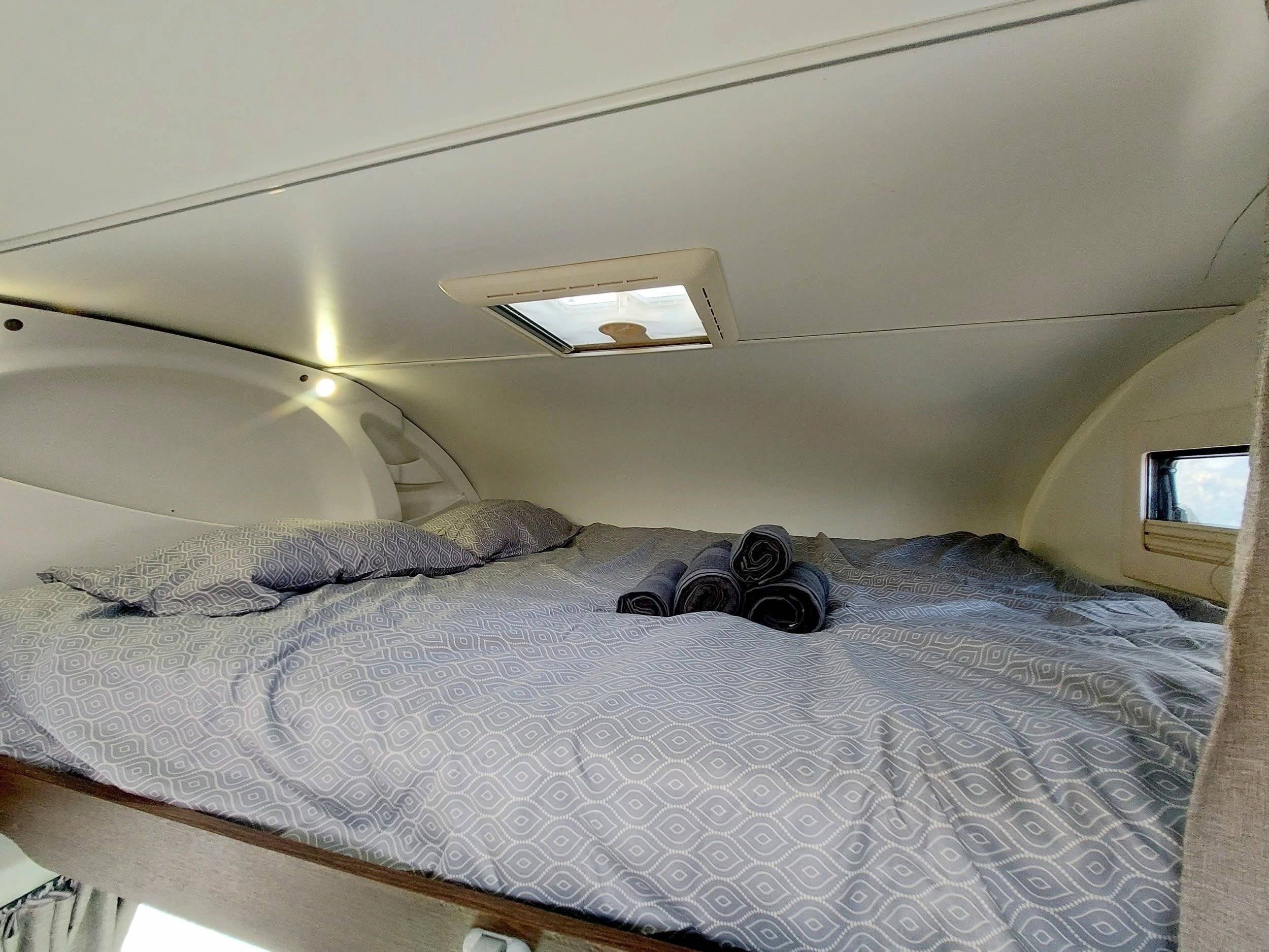 Letti Ford Transit 2,0 l 155 ch - Yescapa