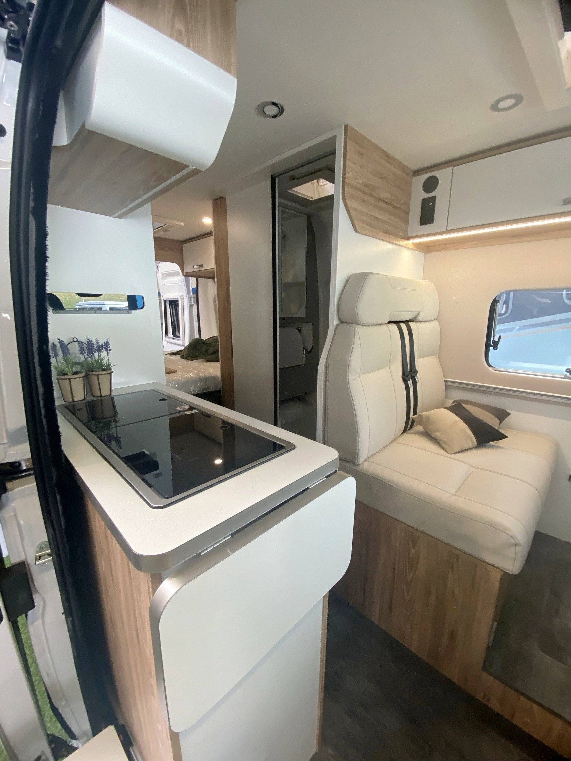 Bavaria Citroën jumper 140 cv