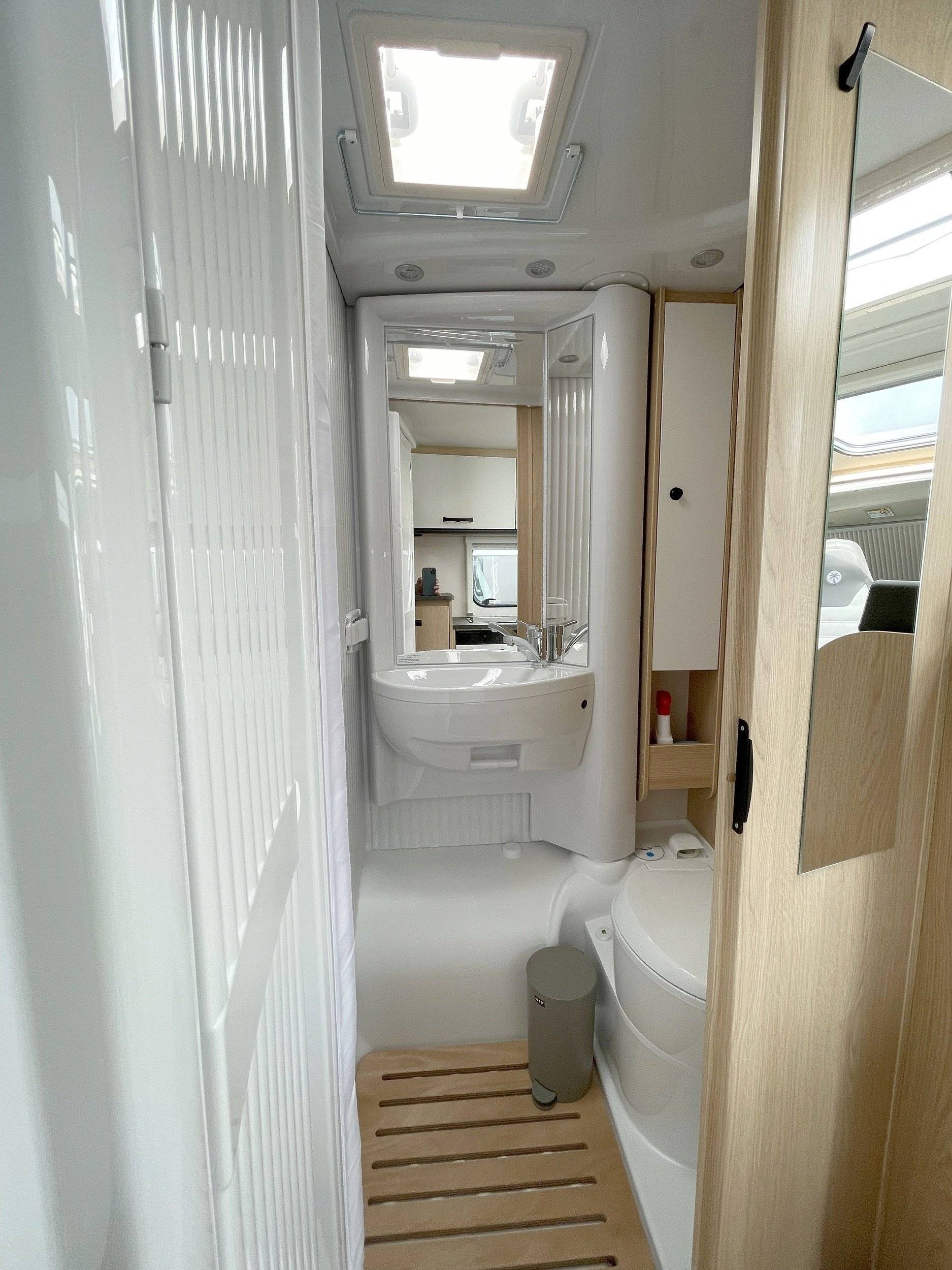 Sunlight Sunlight V 66 Adventure Edition