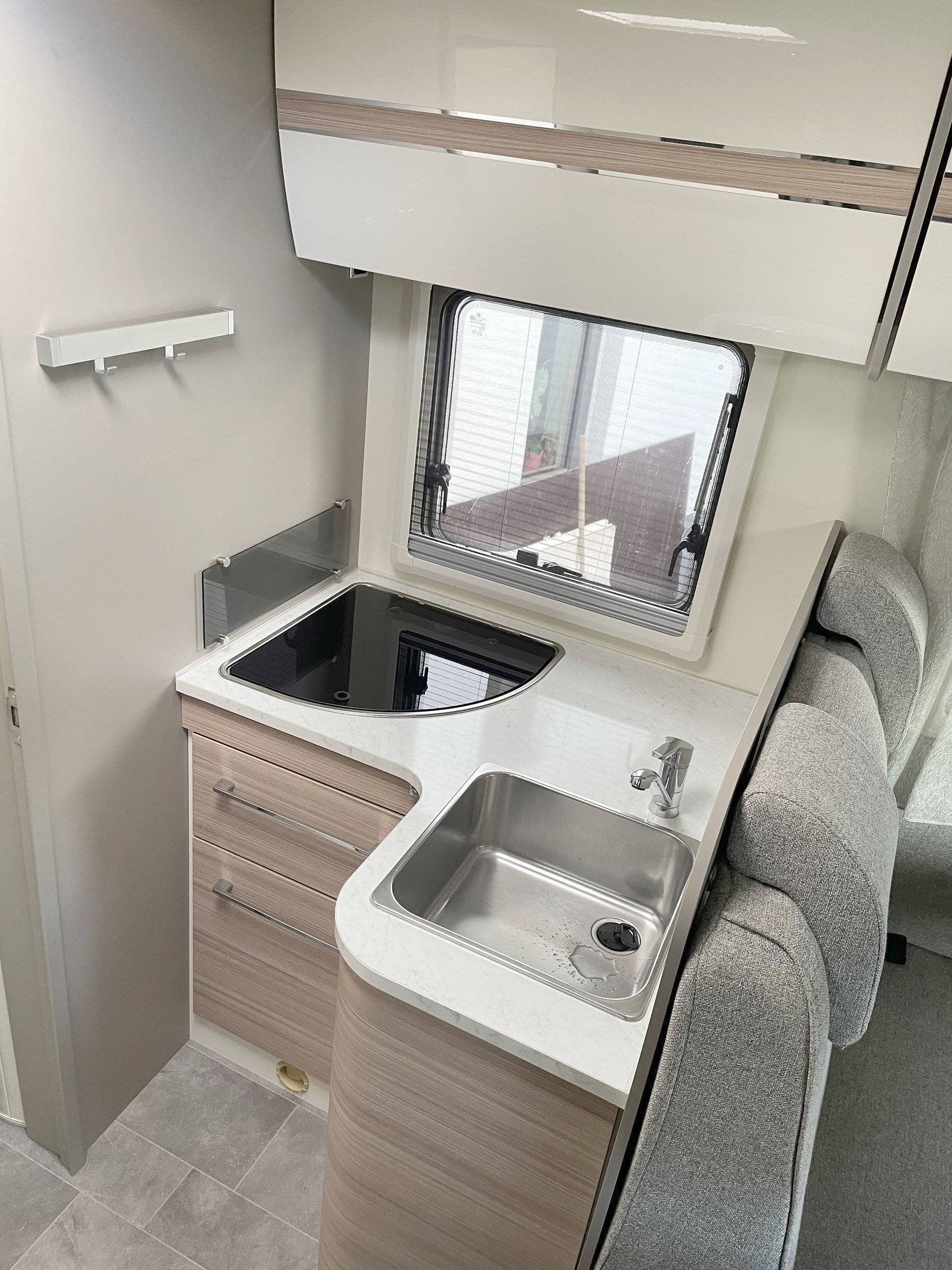 Ahorn Ahorn Canada AE