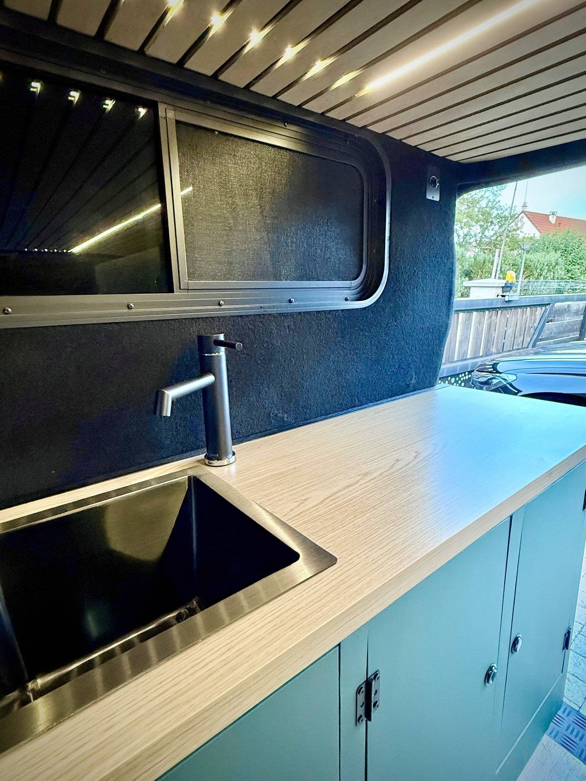 Slaapplaatsen Renault Renault Trafic - Yescapa