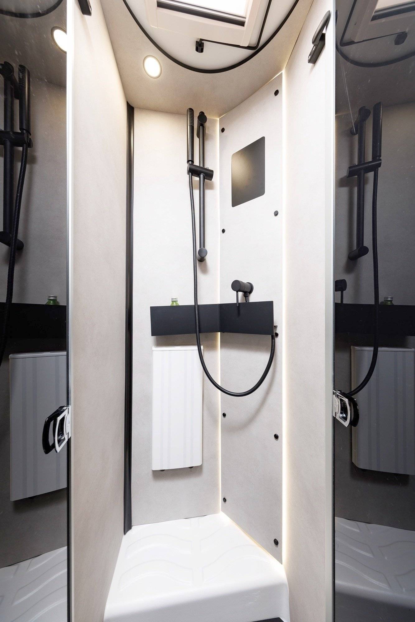 Plazas en cama Fiat Ducato 2,3 l 180 ch - Yescapa