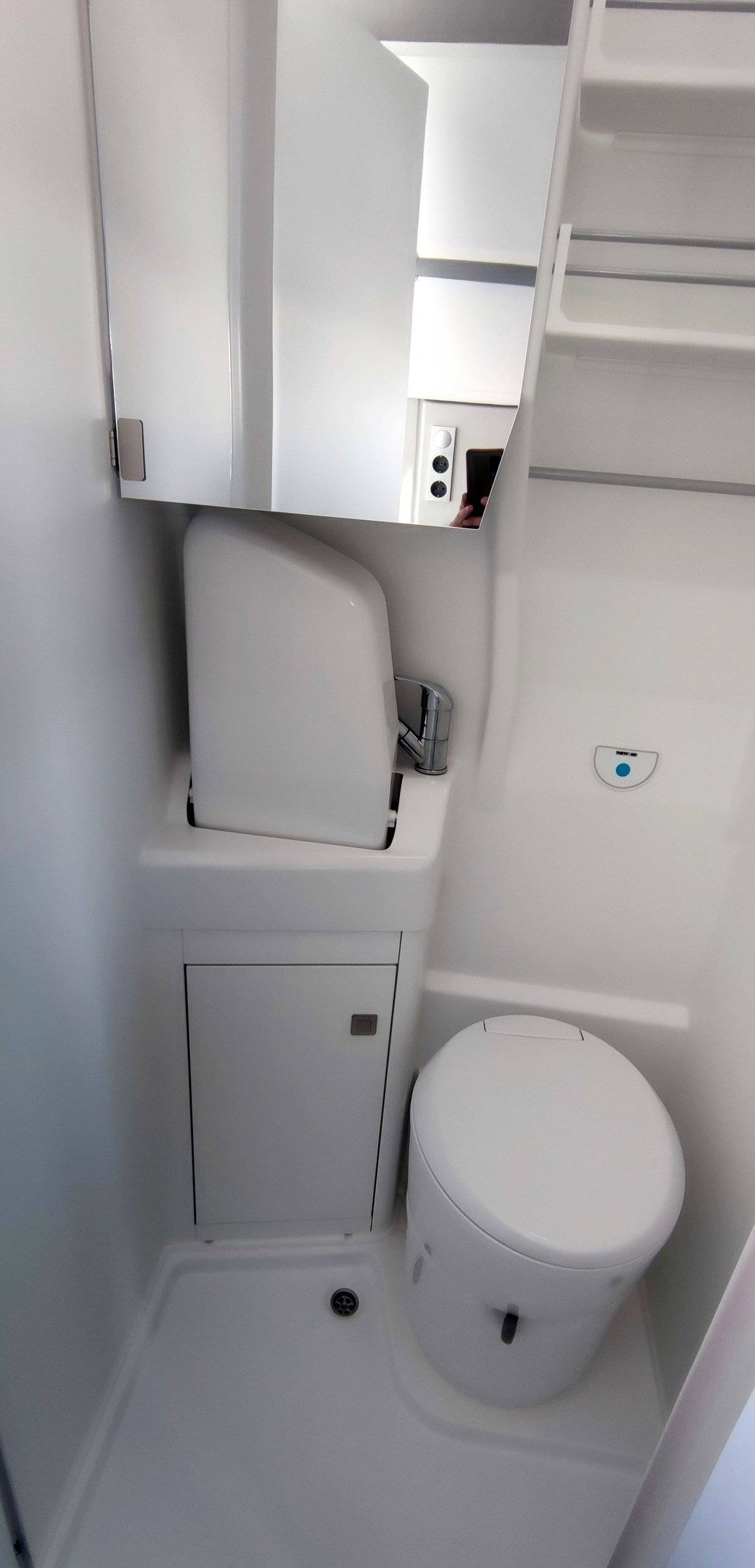 Volkswagen Grand California