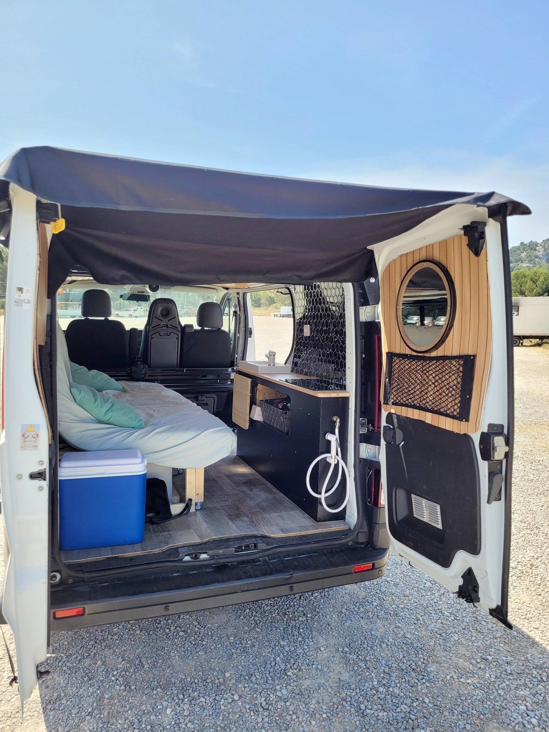 BJH RENAULT TRAFIC III 120 cv