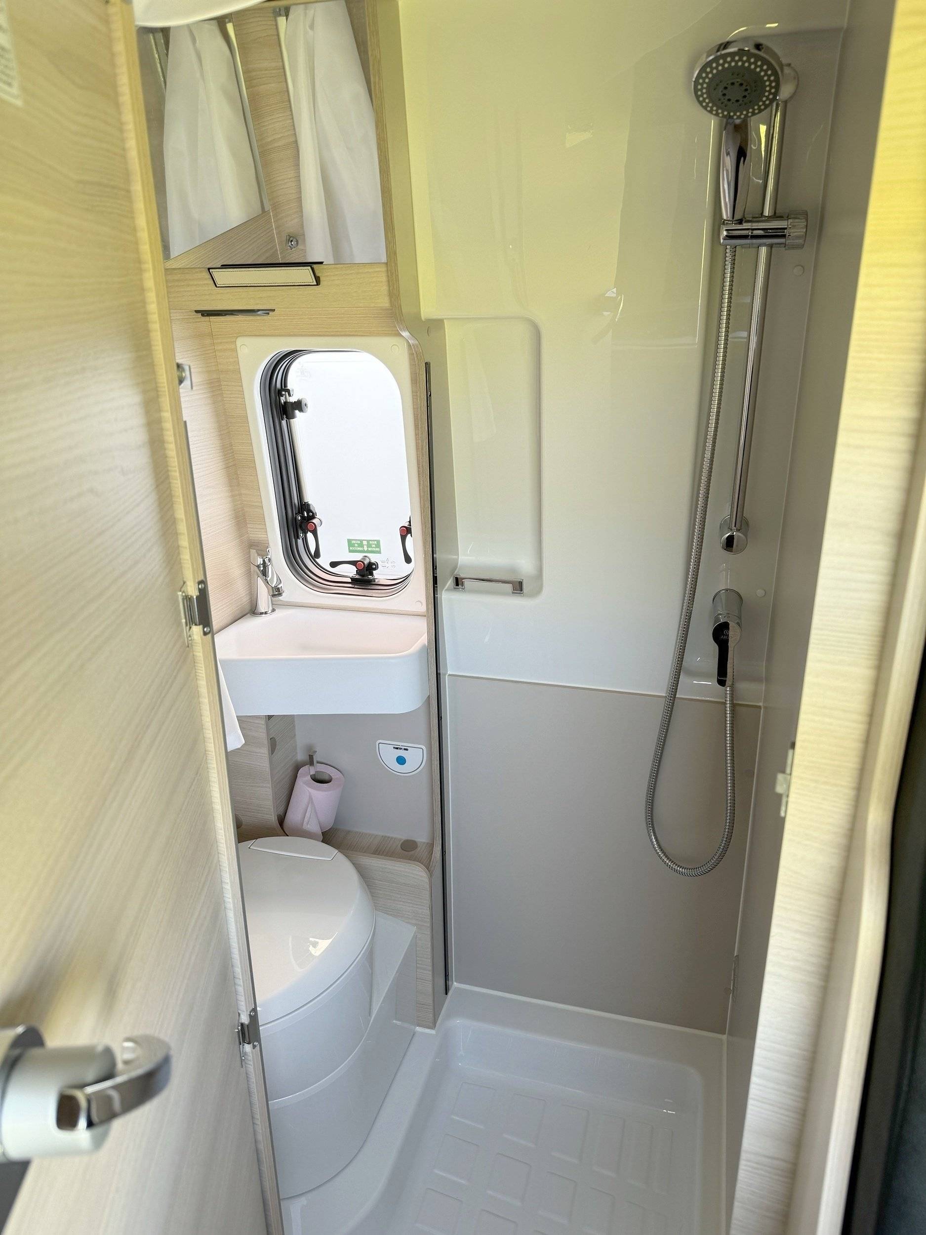 Chausson V690