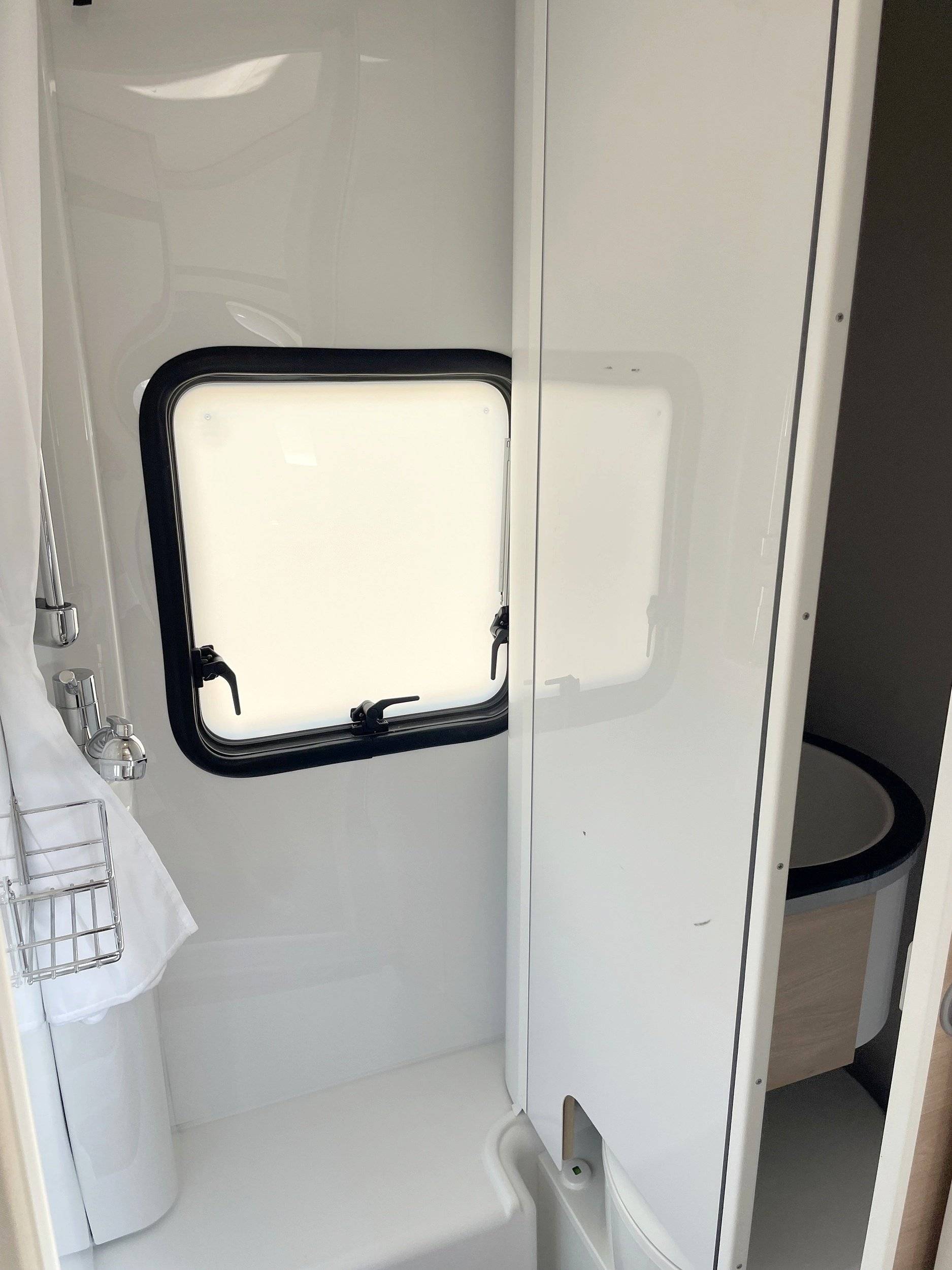 Dethleffs Globebus i1