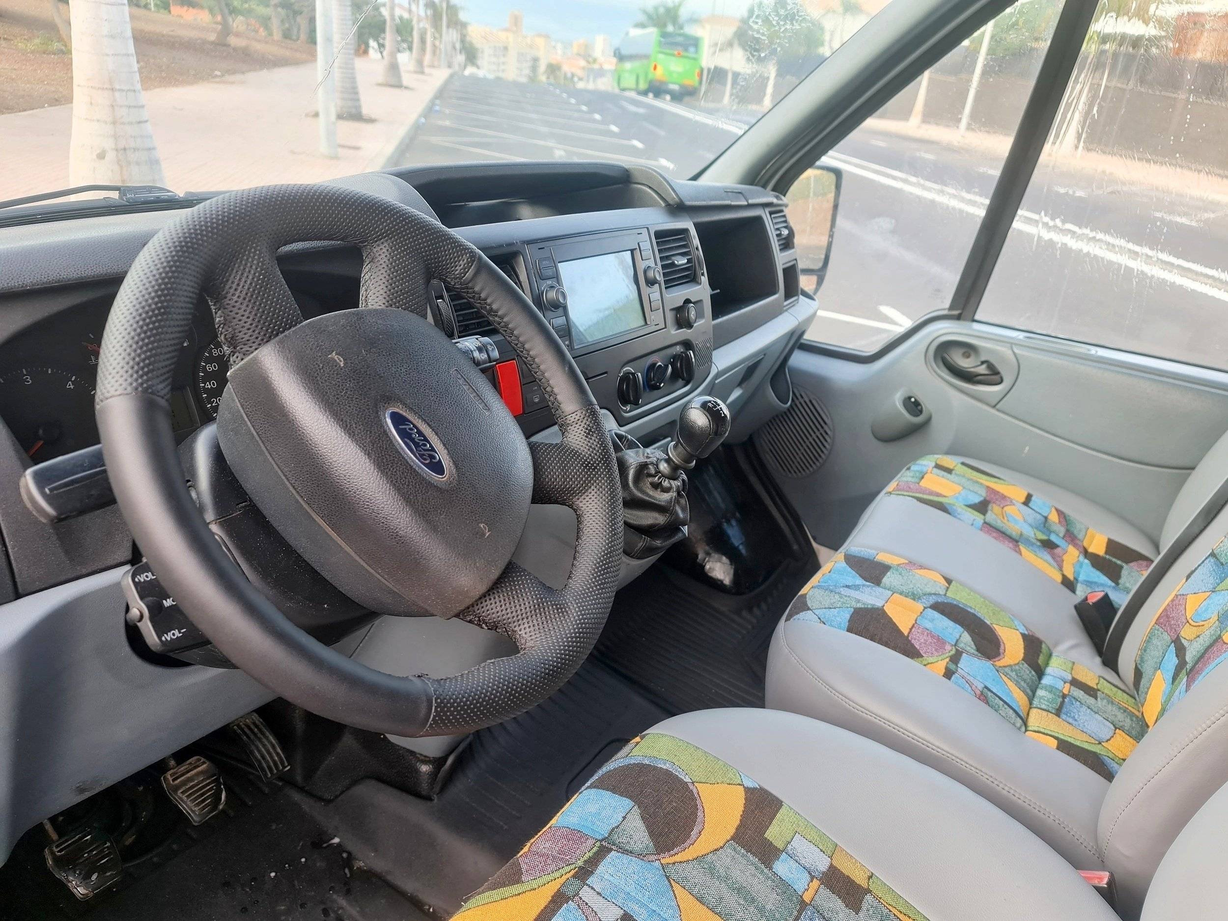 Ford Transit 2,2 l 140 ch