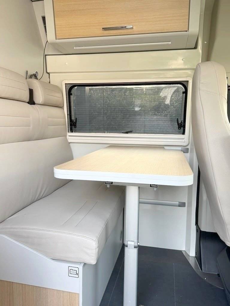 Coin repas Fiat Ducato 3,0 l Multijet 160 ch. - Yescapa