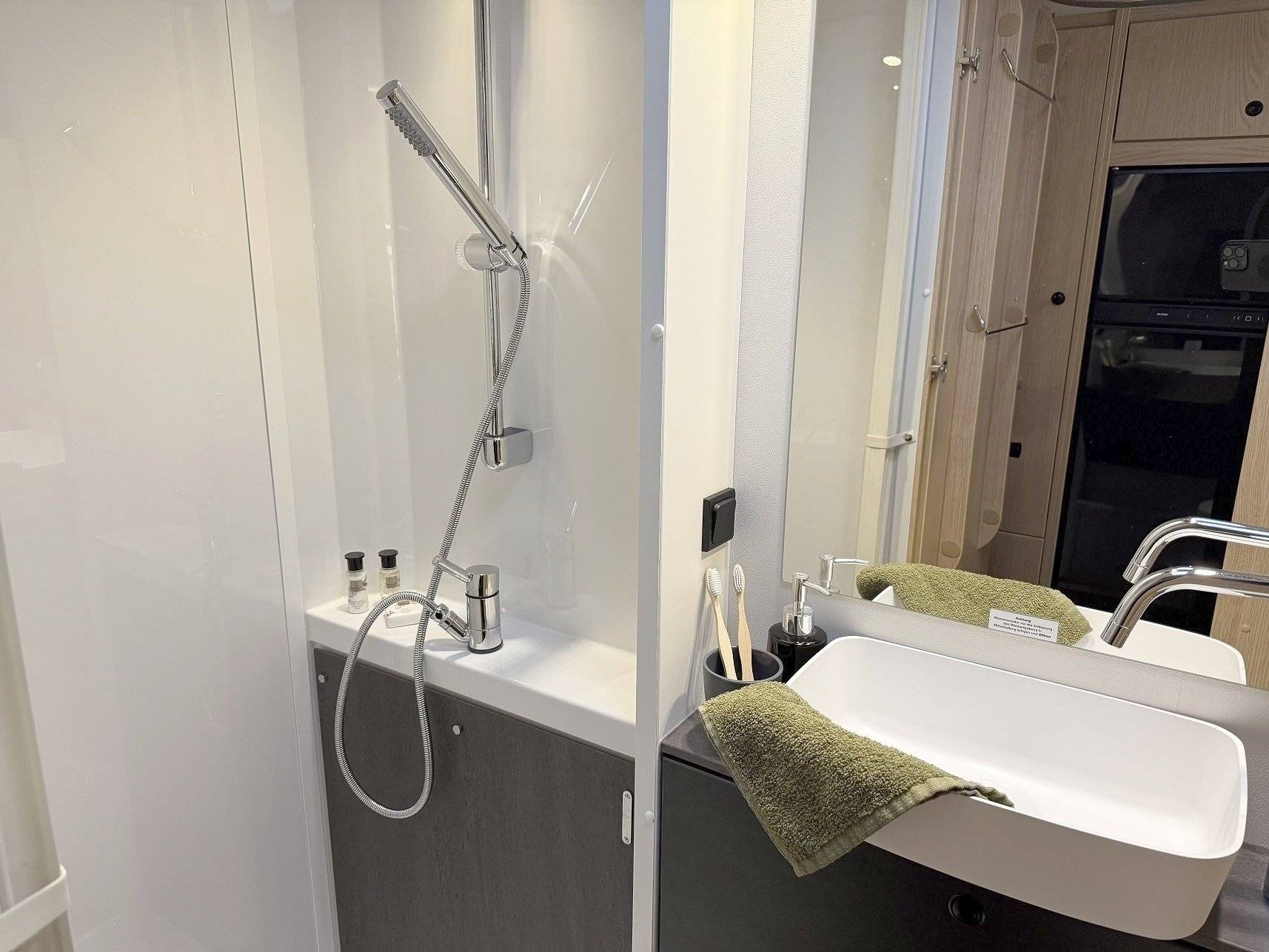 Sunlight 🏝️ - RAUSZEIT - 🏞️