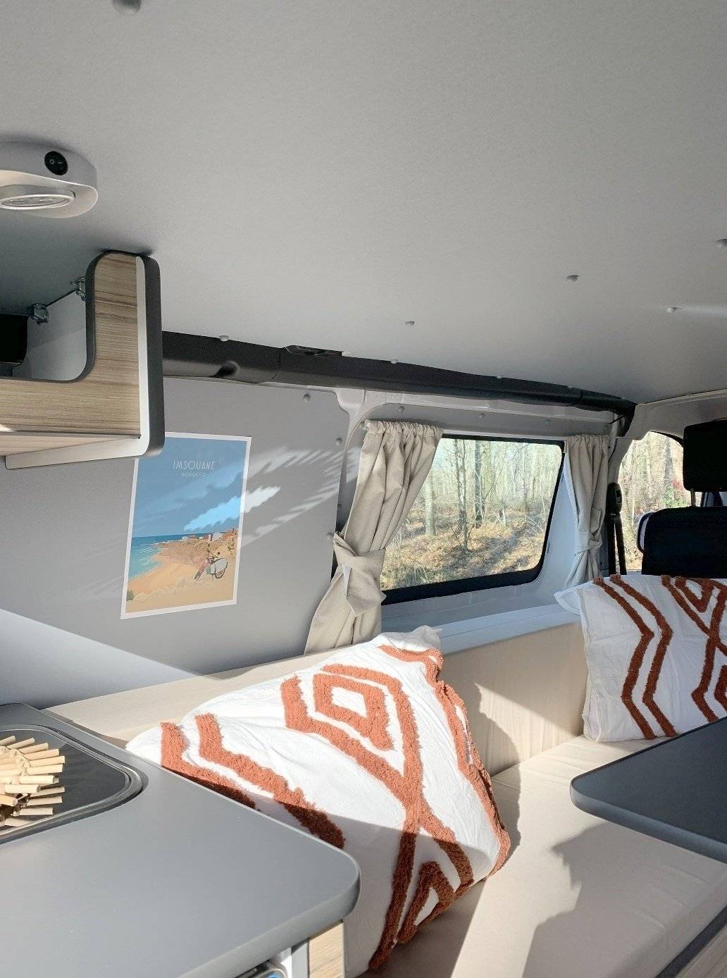Coin repas Citroën Citroën e-jumpy - Yescapa