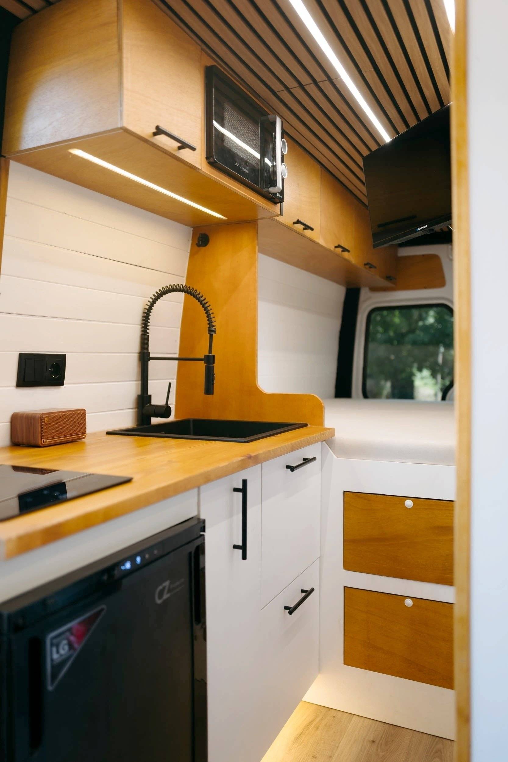 Mercedes Sprinter
