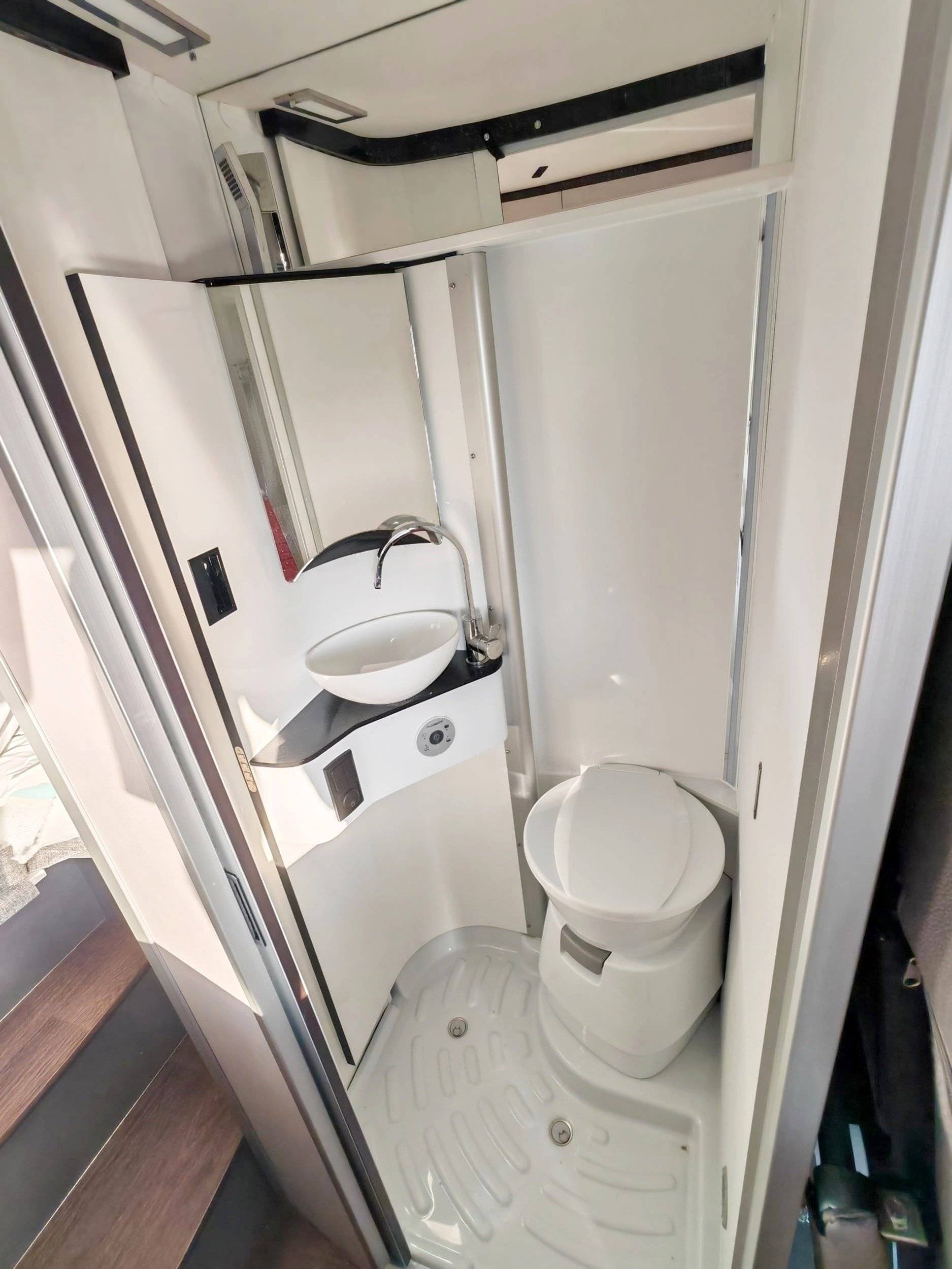 Pössl ¨Pössl 600 summit shine