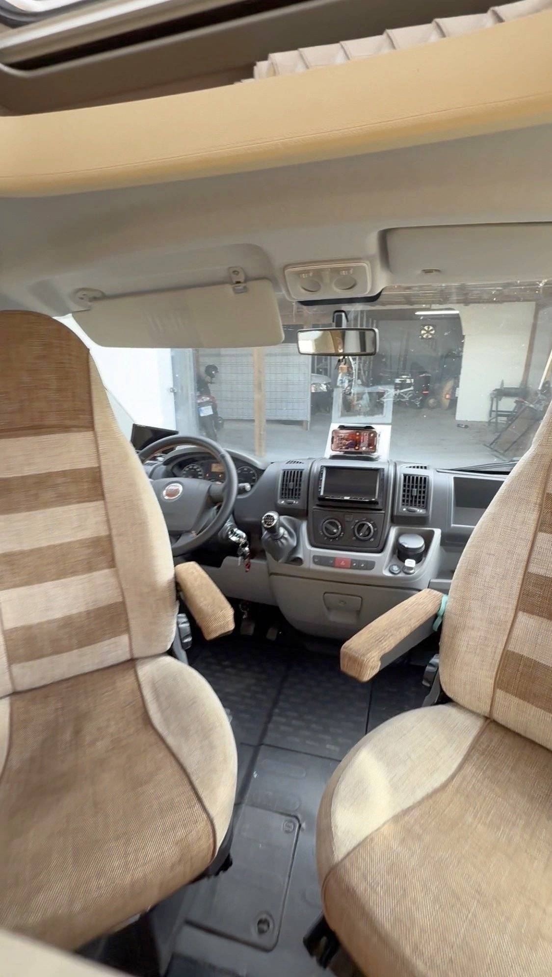 Bürstner 2,3 l 130 ch