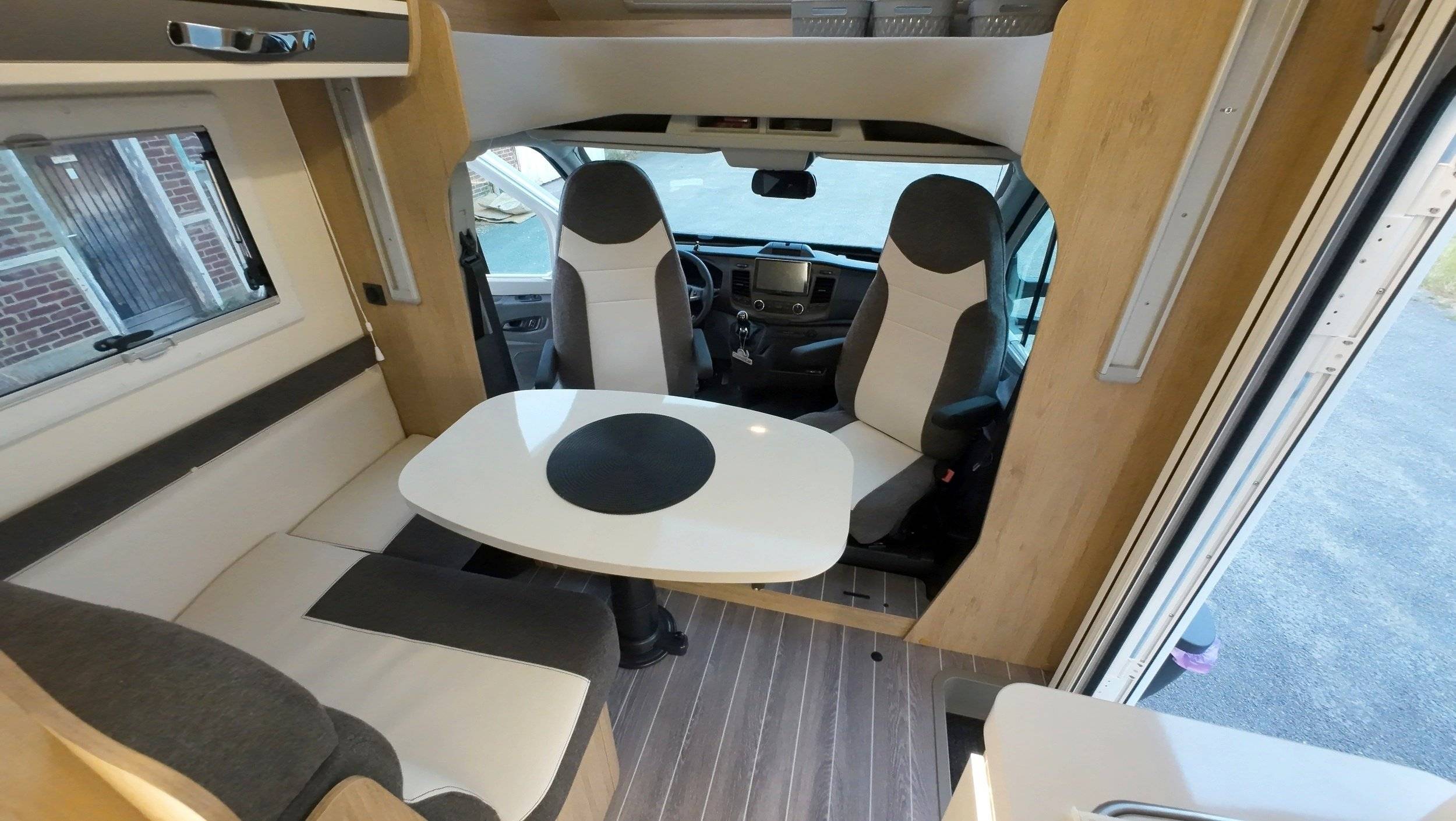 Ci FORD Transit 2,0 TDCI 170 CV - Euro 6