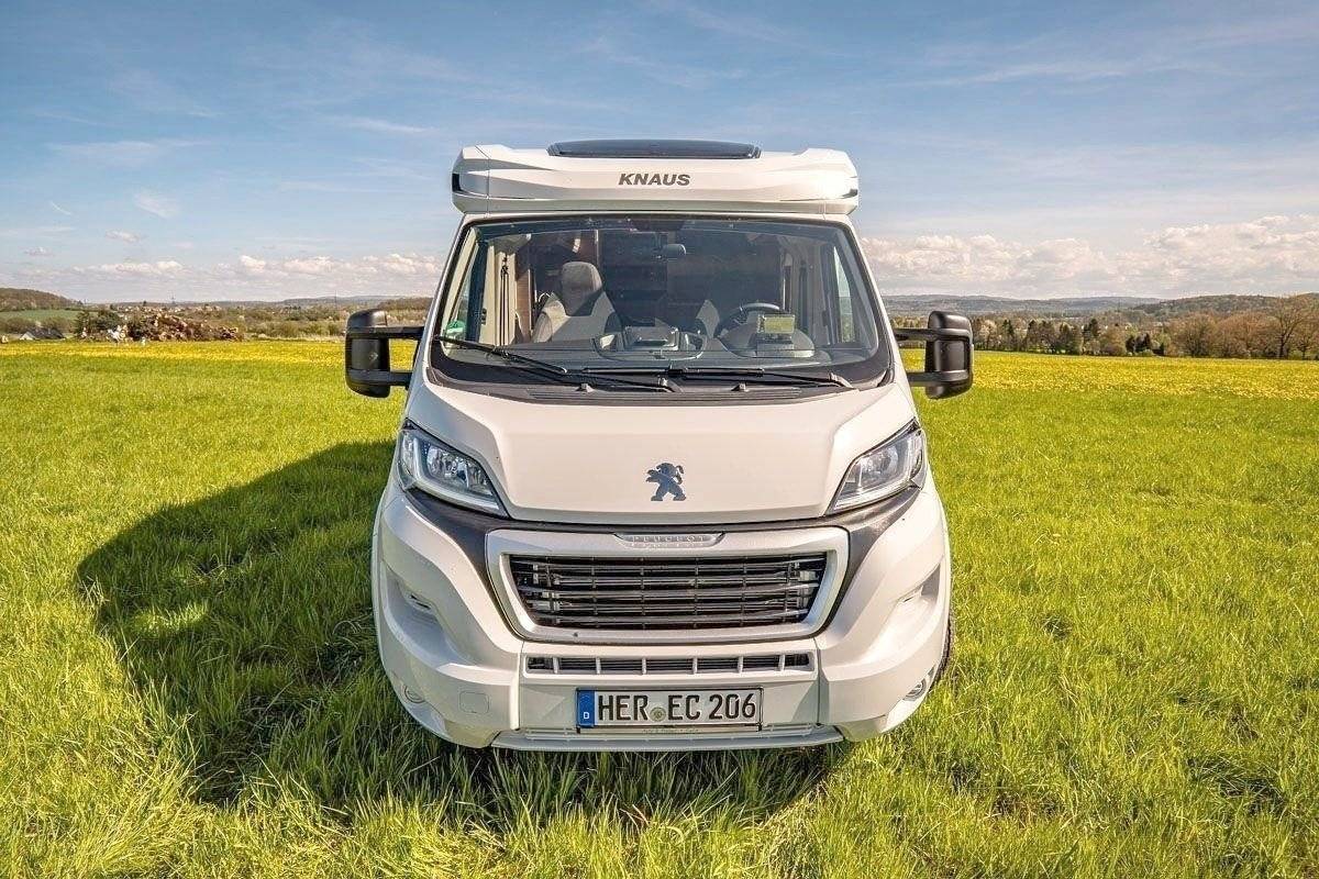 Vue avant de 3/4 Citroën - Yescapa