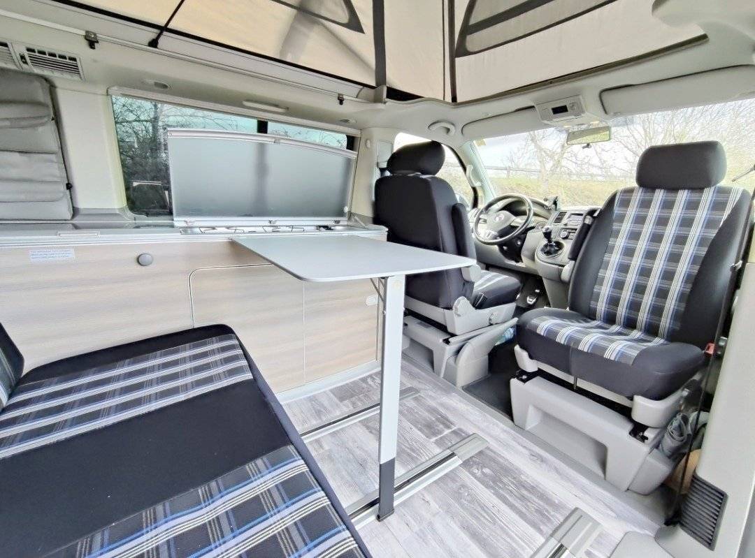 Westfalia Volkswagen T5 California 140ch