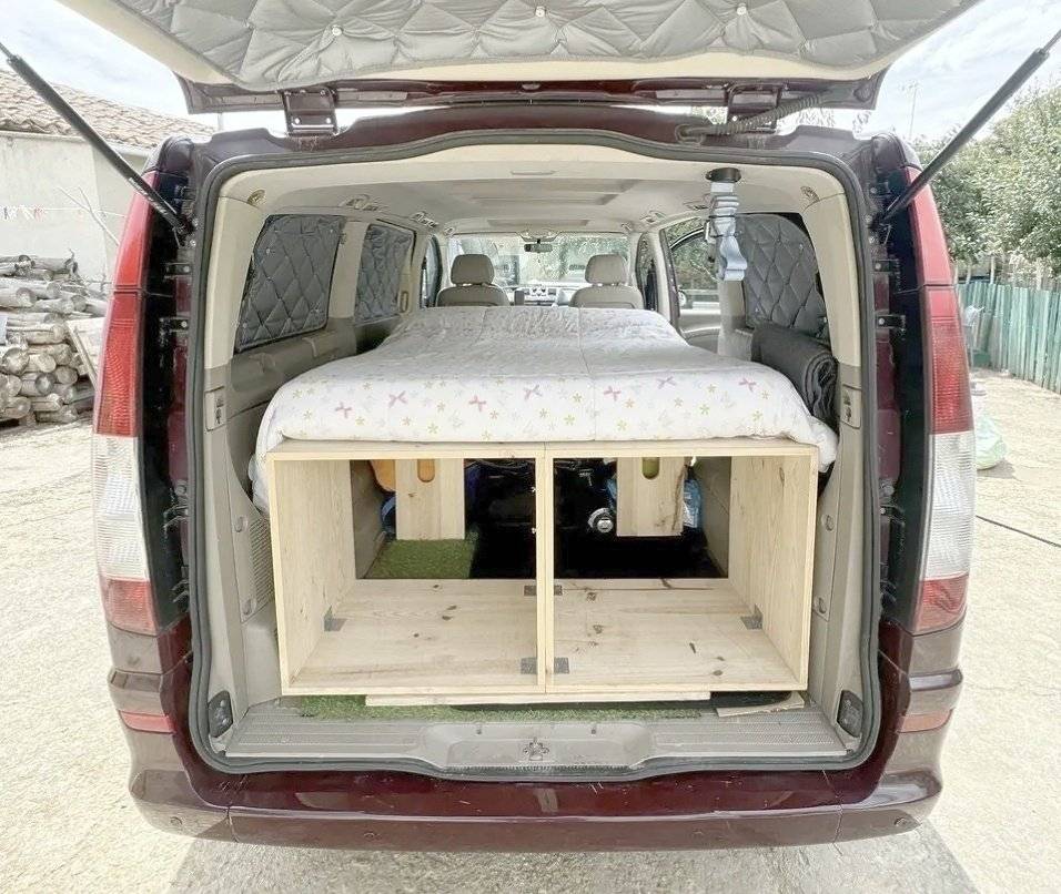 Plazas en cama Mercedes Mercedes viano - Yescapa
