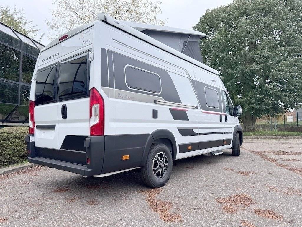 Adria Adria twin 640 sport SGX