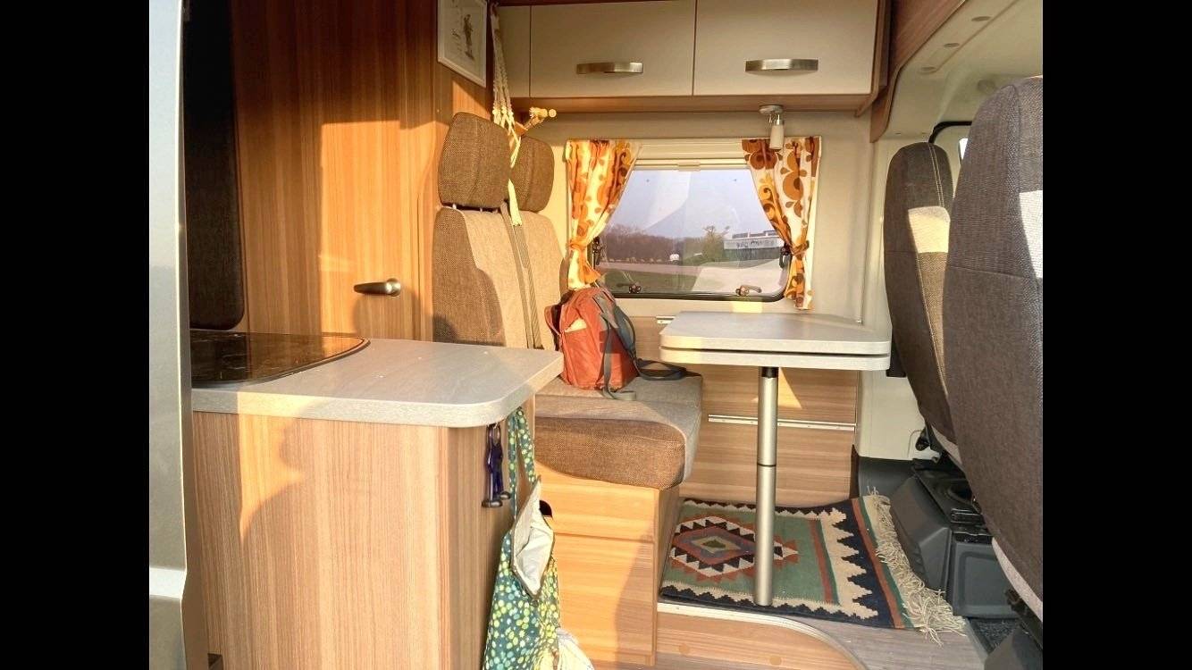 Weinsberg Cara Bus 600 MQ