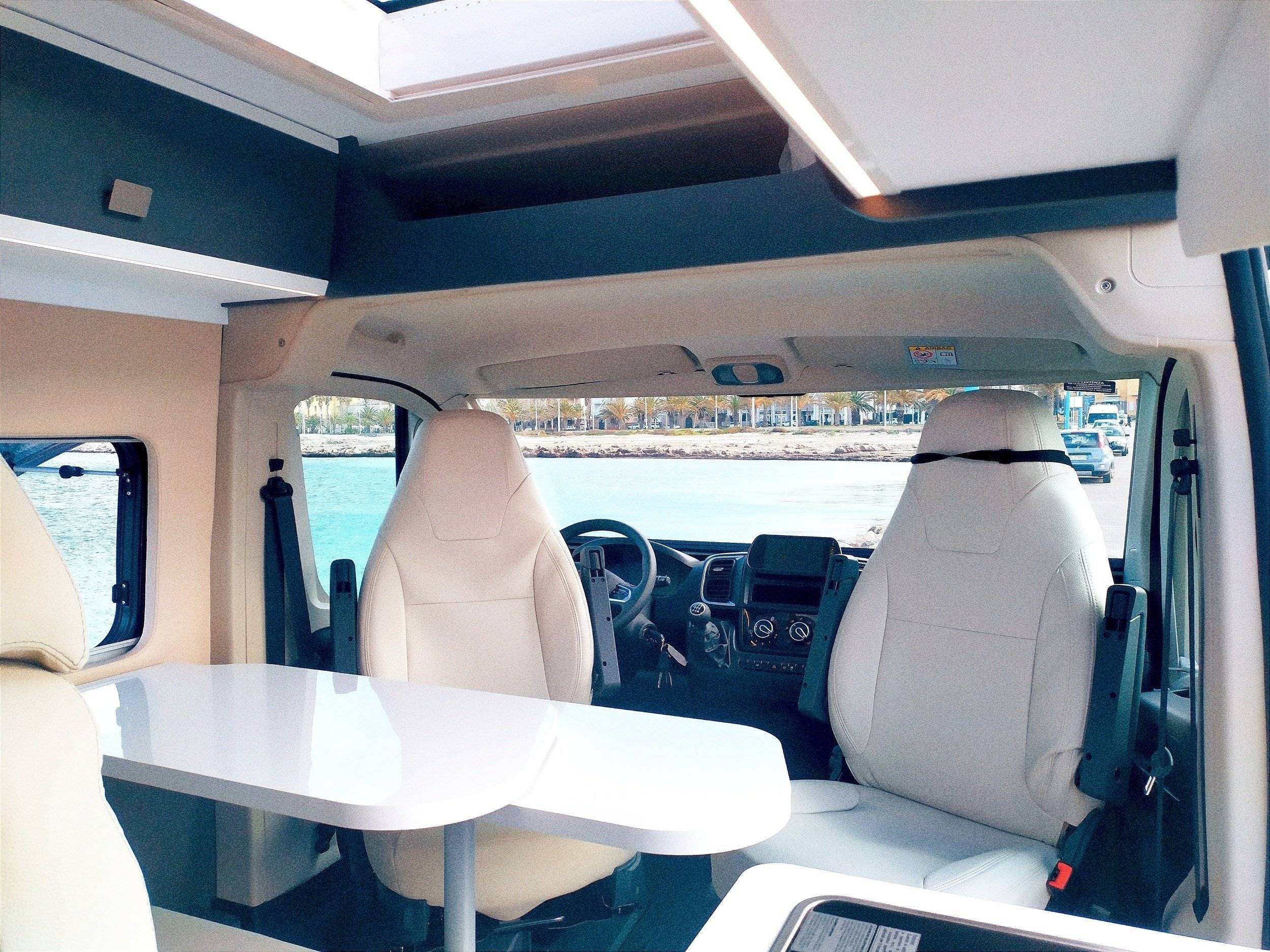 casualvan CASUALVAN 1