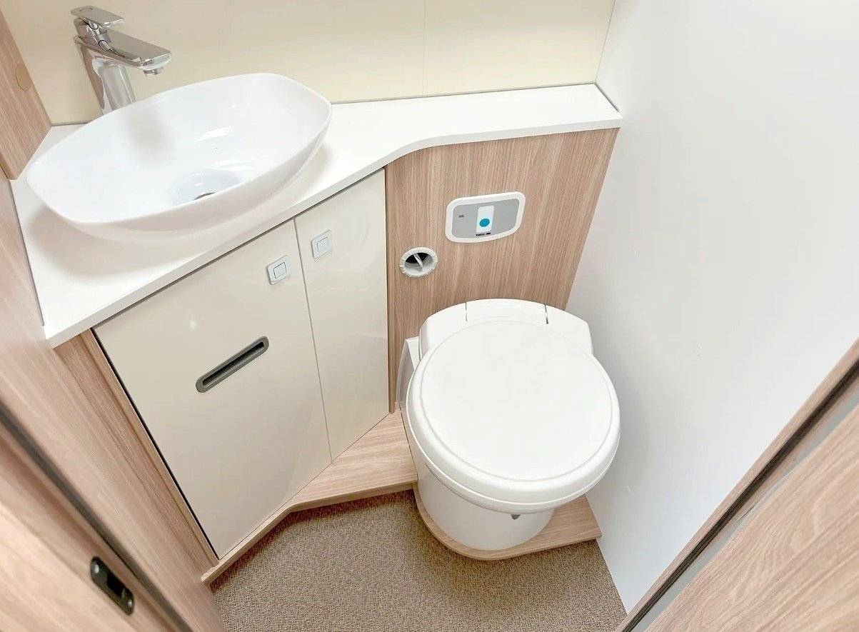 Bürstner Limited Edition T727G